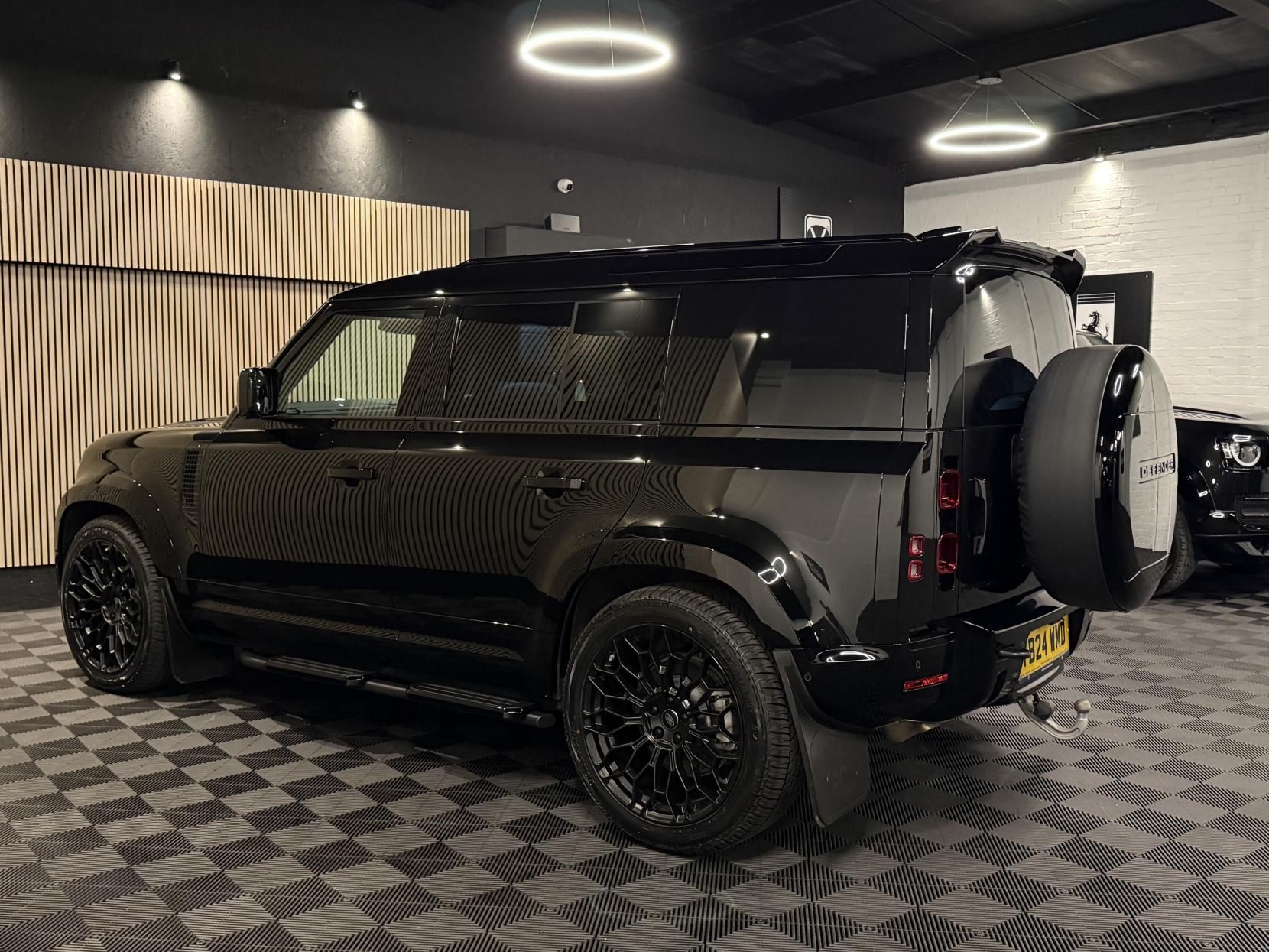 Land Rover Defender 110 3.0 D300 MHEV X-Dynamic HSE Hard Top SUV 5dr Diesel Auto 4WD MWB Euro 6 (s/s) (300 ps)
