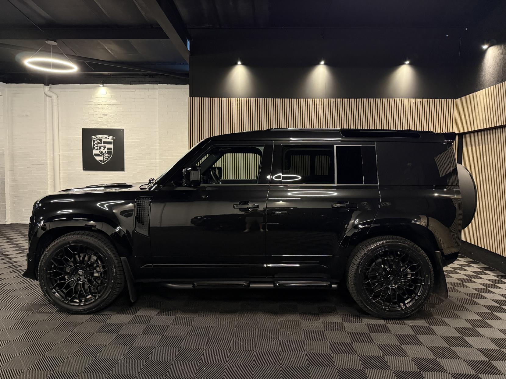Land Rover Defender 110 3.0 D300 MHEV X-Dynamic HSE Hard Top SUV 5dr Diesel Auto 4WD MWB Euro 6 (s/s) (300 ps)