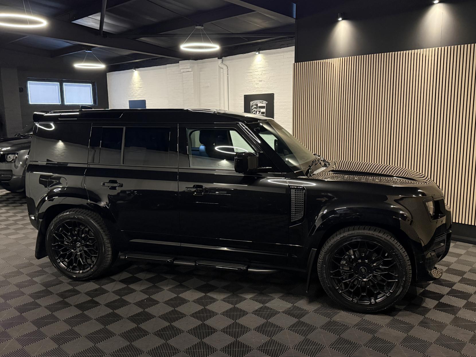 Land Rover Defender 110 3.0 D300 MHEV X-Dynamic HSE Hard Top SUV 5dr Diesel Auto 4WD MWB Euro 6 (s/s) (300 ps)