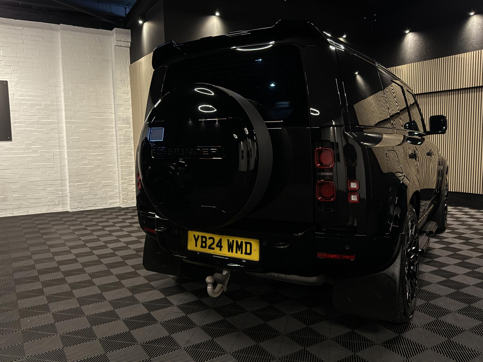 Land Rover Defender 110 3.0 D300 MHEV X-Dynamic HSE Hard Top SUV 5dr Diesel Auto 4WD MWB Euro 6 (s/s) (300 ps)