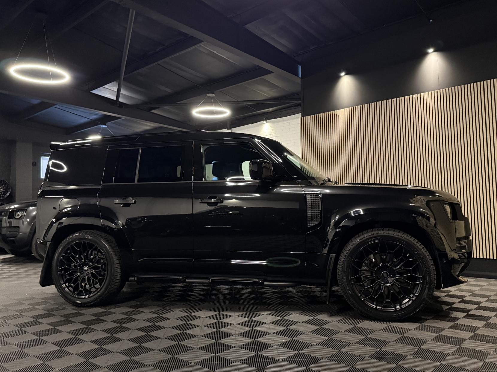 Land Rover Defender 110 3.0 D300 MHEV X-Dynamic HSE Hard Top SUV 5dr Diesel Auto 4WD MWB Euro 6 (s/s) (300 ps)