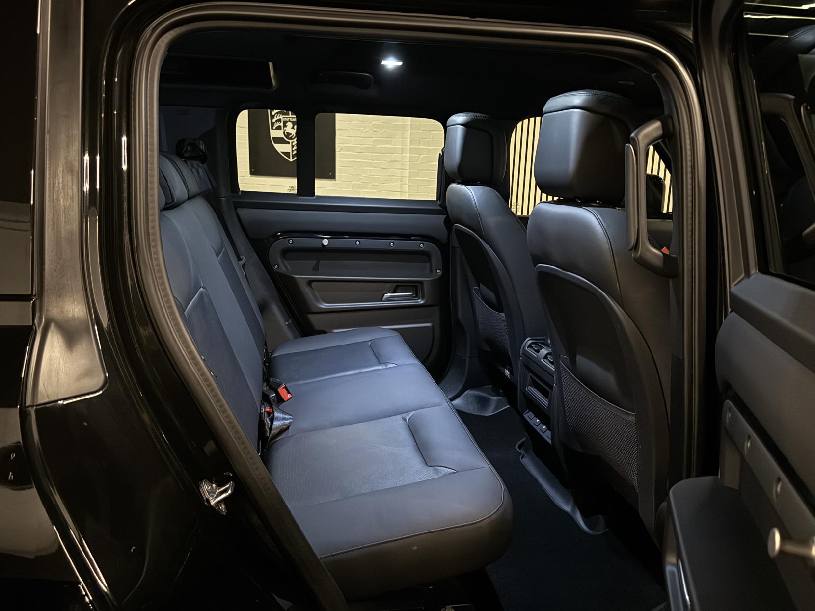 Land Rover Defender 110 3.0 D300 MHEV X-Dynamic HSE Hard Top SUV 5dr Diesel Auto 4WD MWB Euro 6 (s/s) (300 ps)