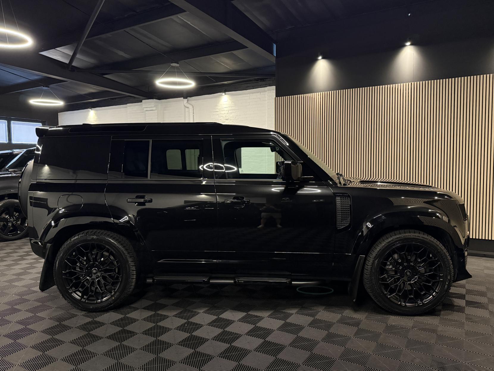 Land Rover Defender 110 3.0 D300 MHEV X-Dynamic HSE Hard Top SUV 5dr Diesel Auto 4WD MWB Euro 6 (s/s) (300 ps)