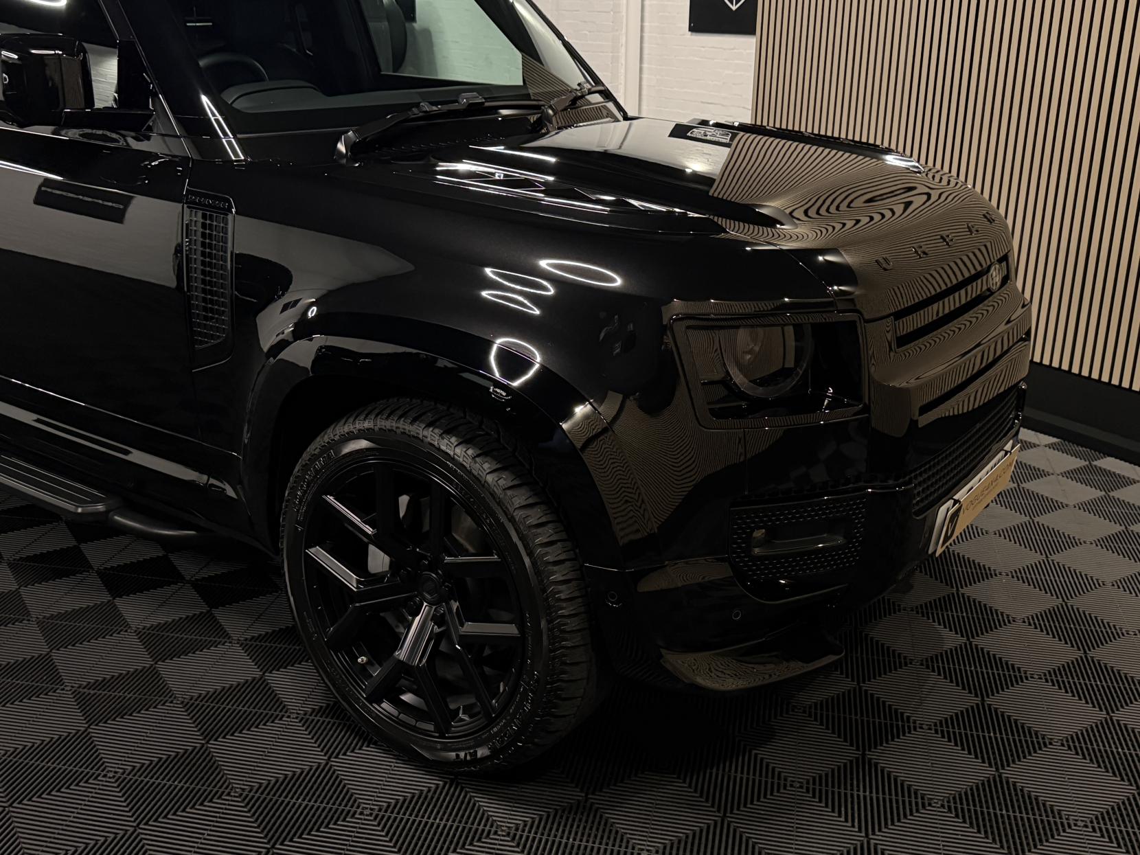 Land Rover Defender 110 3.0 D300 MHEV X-Dynamic HSE Hard Top SUV 5dr Diesel Auto 4WD MWB Euro 6 (s/s) (300 ps)