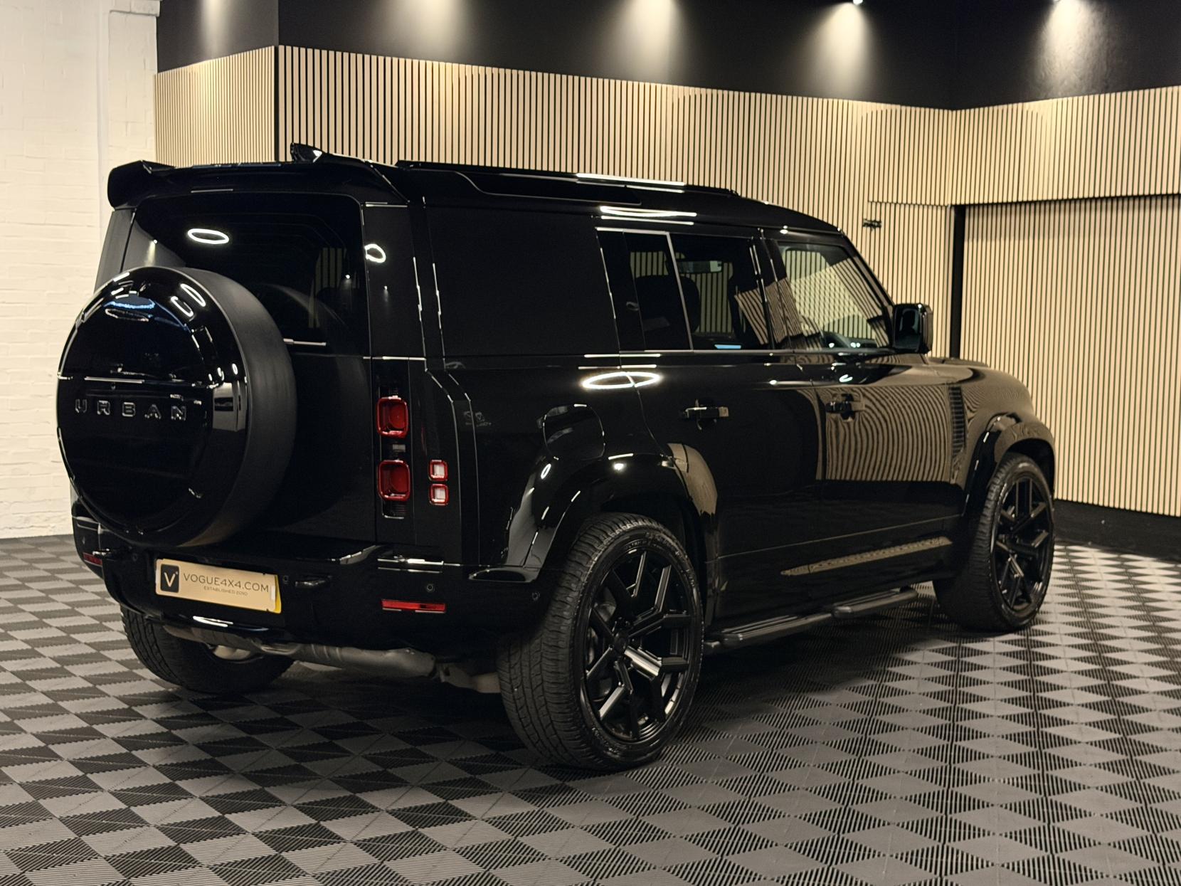 Land Rover Defender 110 3.0 D300 MHEV X-Dynamic HSE Hard Top SUV 5dr Diesel Auto 4WD MWB Euro 6 (s/s) (300 ps)