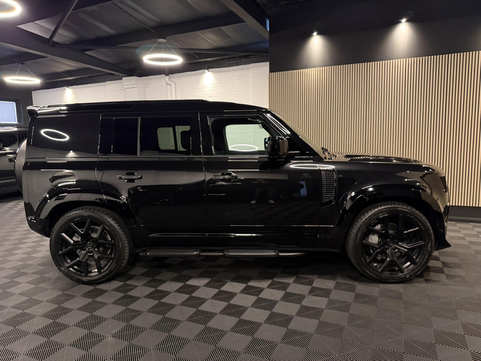Land Rover Defender 110 3.0 D300 MHEV X-Dynamic HSE Hard Top SUV 5dr Diesel Auto 4WD MWB Euro 6 (s/s) (300 ps)