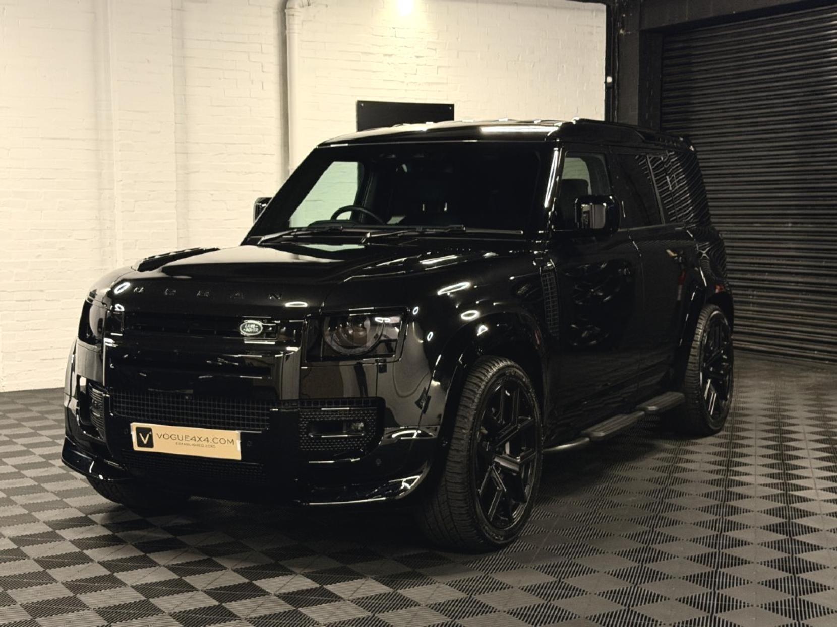 Land Rover Defender 110 3.0 D300 MHEV X-Dynamic HSE Hard Top SUV 5dr Diesel Auto 4WD MWB Euro 6 (s/s) (300 ps)
