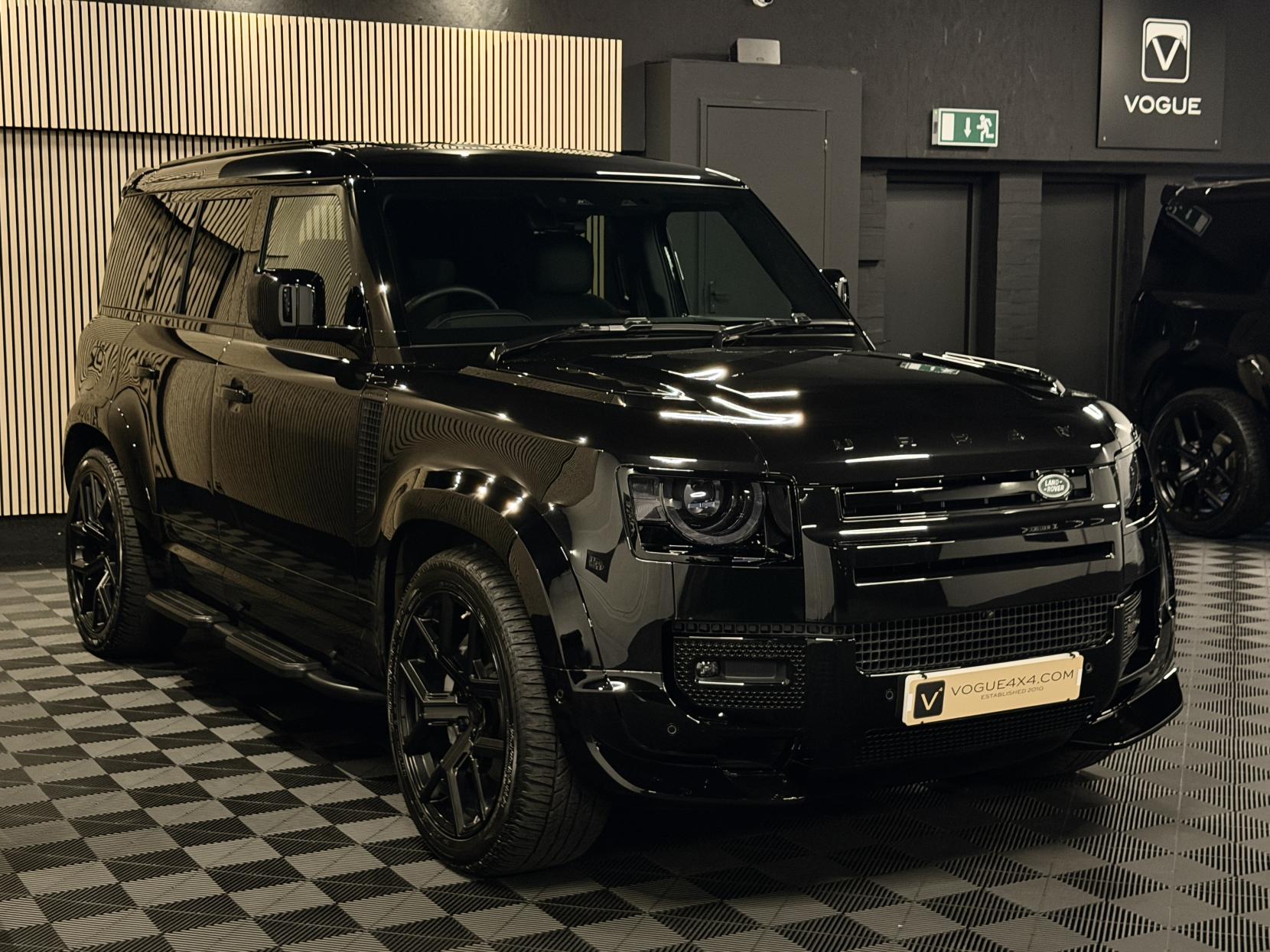 Land Rover Defender 110 3.0 D300 MHEV X-Dynamic HSE Hard Top SUV 5dr Diesel Auto 4WD MWB Euro 6 (s/s) (300 ps)