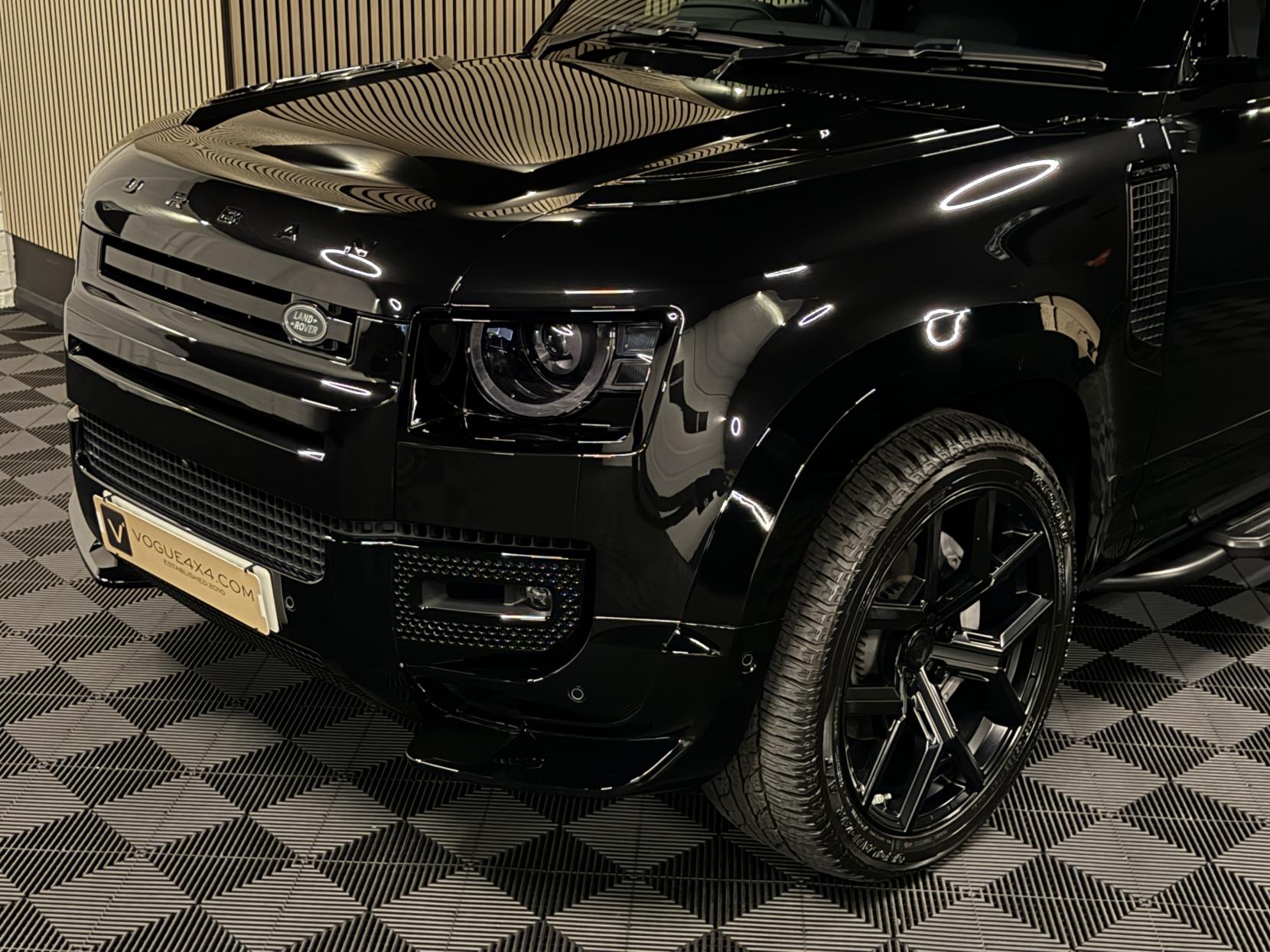 Land Rover Defender 110 3.0 D300 MHEV X-Dynamic HSE Hard Top SUV 5dr Diesel Auto 4WD MWB Euro 6 (s/s) (300 ps)