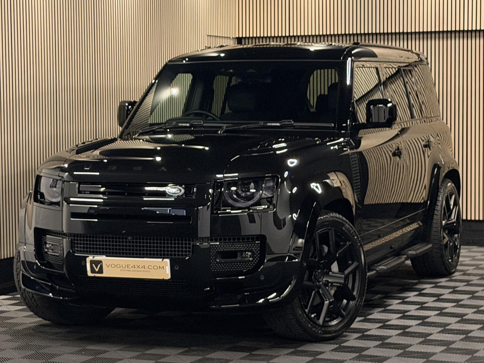 Land Rover Defender 110 3.0 D300 MHEV X-Dynamic HSE Hard Top SUV 5dr Diesel Auto 4WD MWB Euro 6 (s/s) (300 ps)