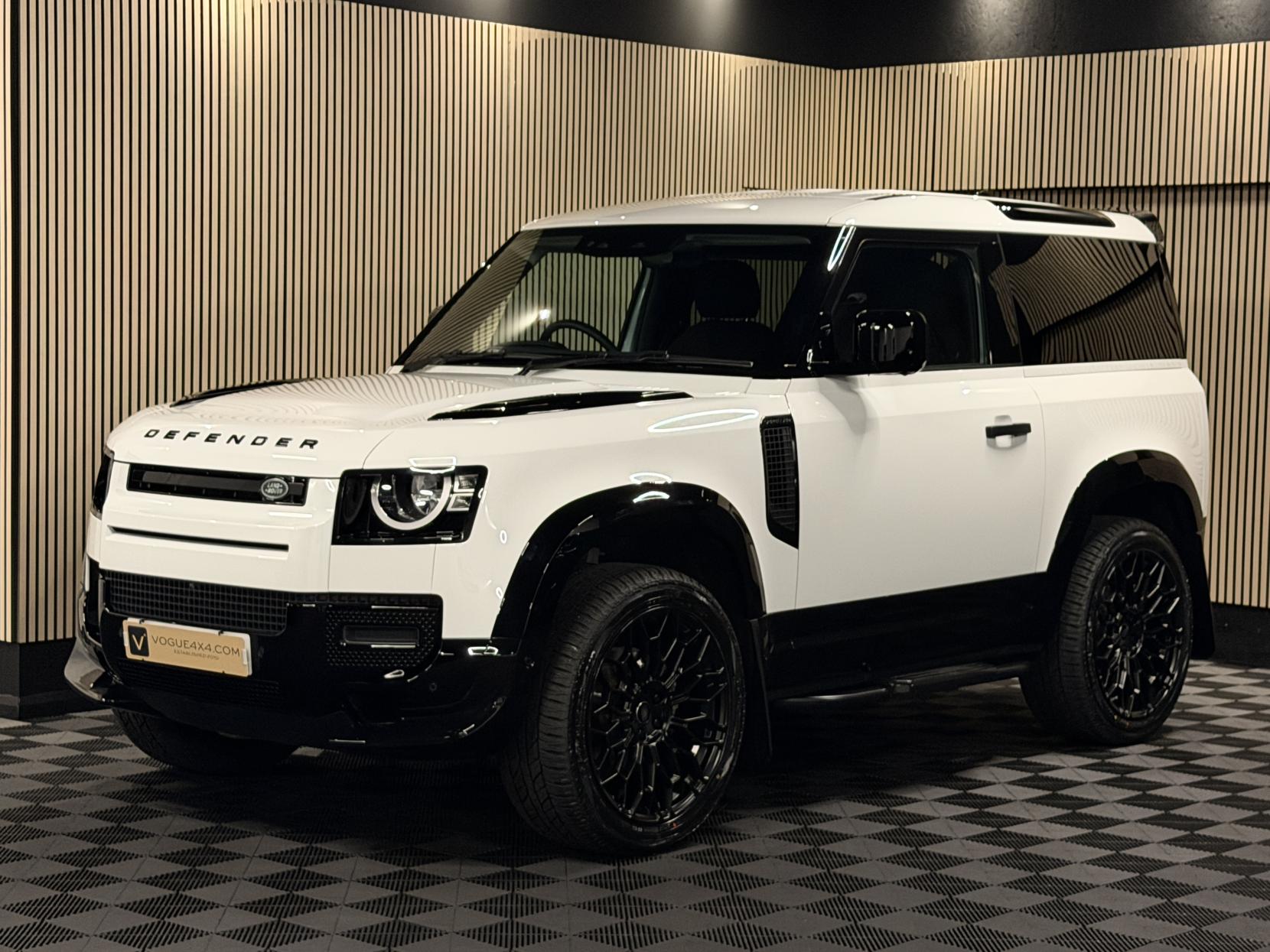 Land Rover Defender 90 3.0 D250 MHEV Hard Top SUV 3dr Diesel Auto 4WD SWB Euro 6 (s/s) (250 ps)