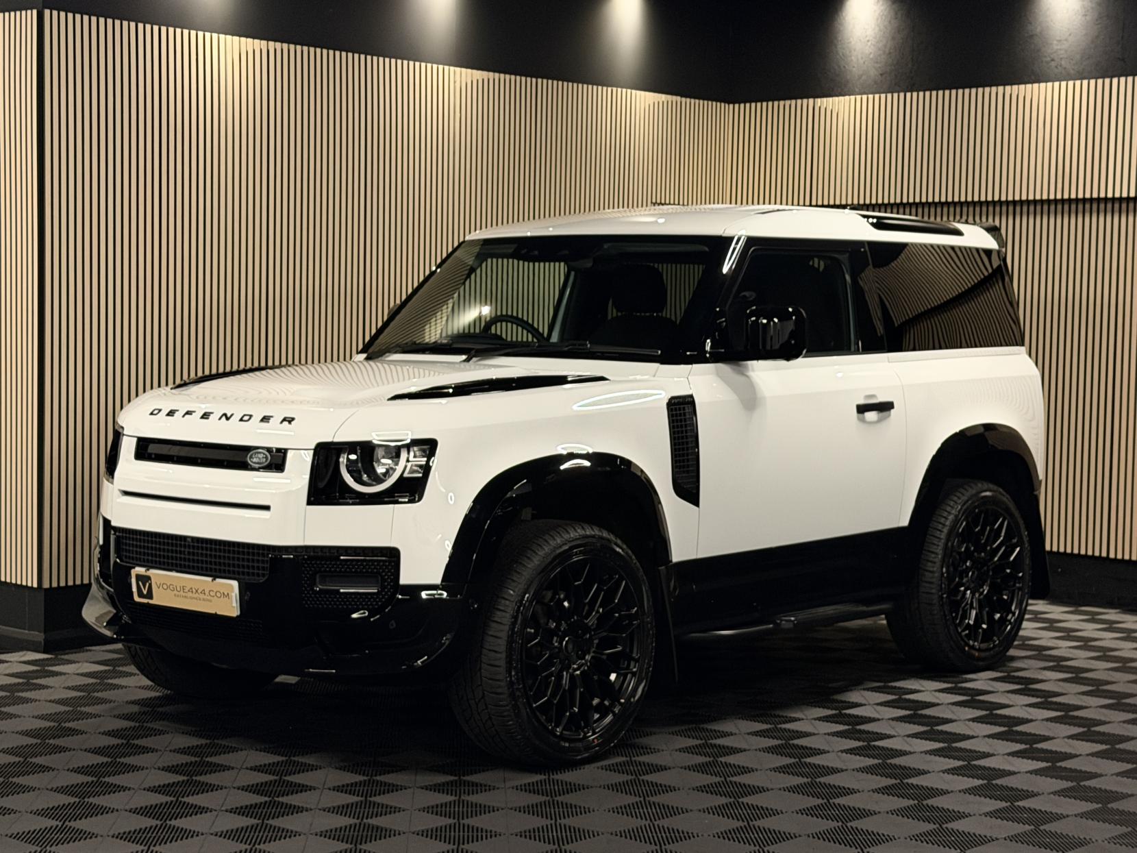 Land Rover Defender 90 3.0 D250 MHEV Hard Top SUV 3dr Diesel Auto 4WD SWB Euro 6 (s/s) (250 ps)