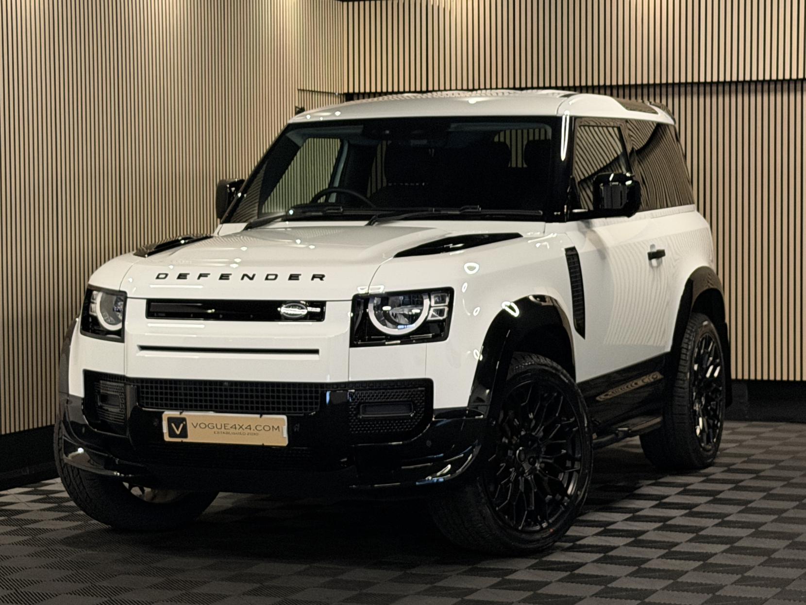 Land Rover Defender 90 3.0 D250 MHEV Hard Top SUV 3dr Diesel Auto 4WD SWB Euro 6 (s/s) (250 ps)