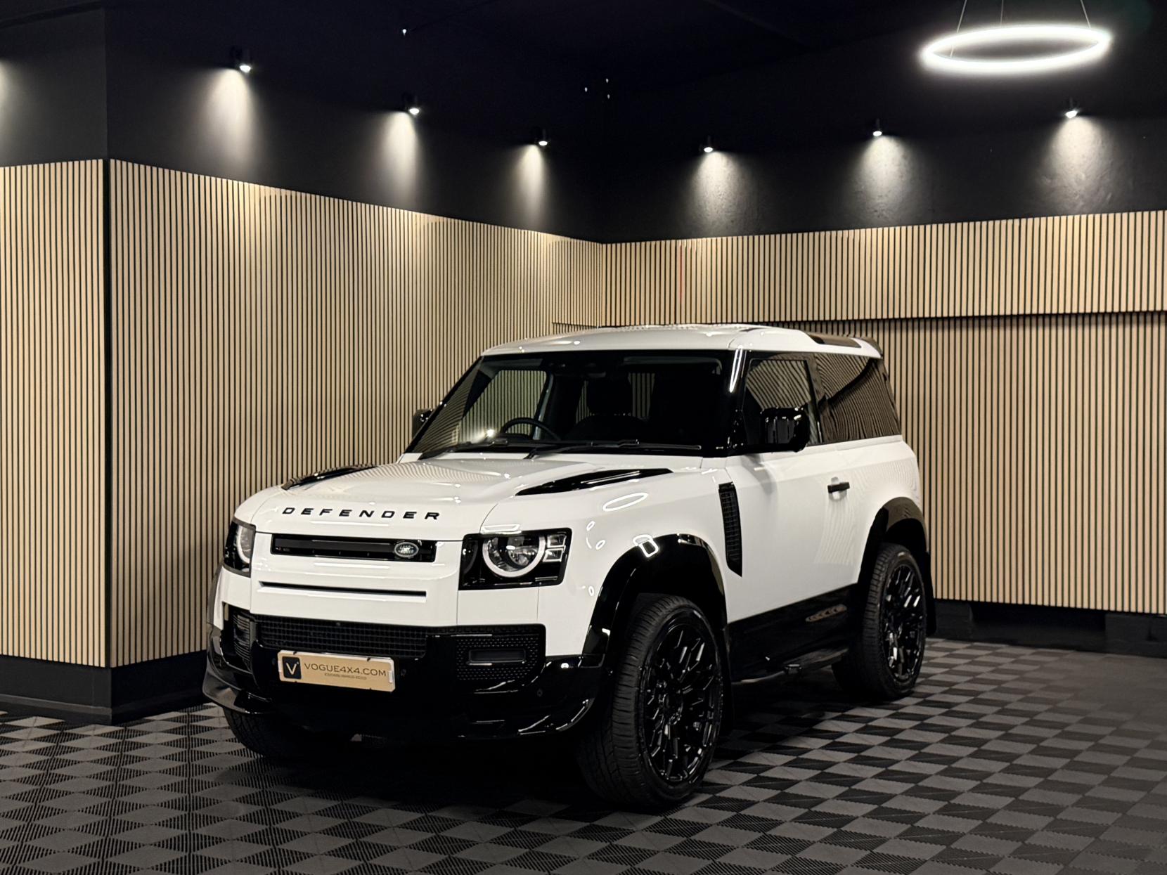 Land Rover Defender 90 3.0 D250 MHEV Hard Top SUV 3dr Diesel Auto 4WD SWB Euro 6 (s/s) (250 ps)