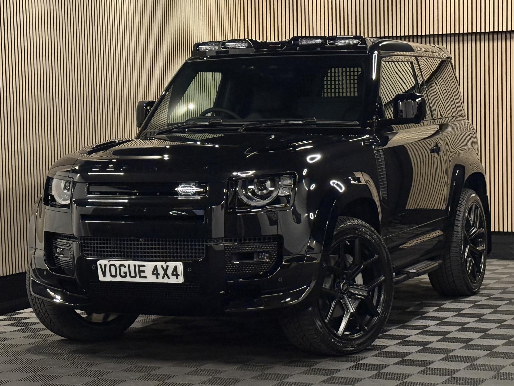Land Rover Defender 90 3.0 D350 MHEV X-Dynamic HSE Hard Top SUV 3dr Diesel Auto 4WD SWB Euro 6 (s/s) (350 ps)