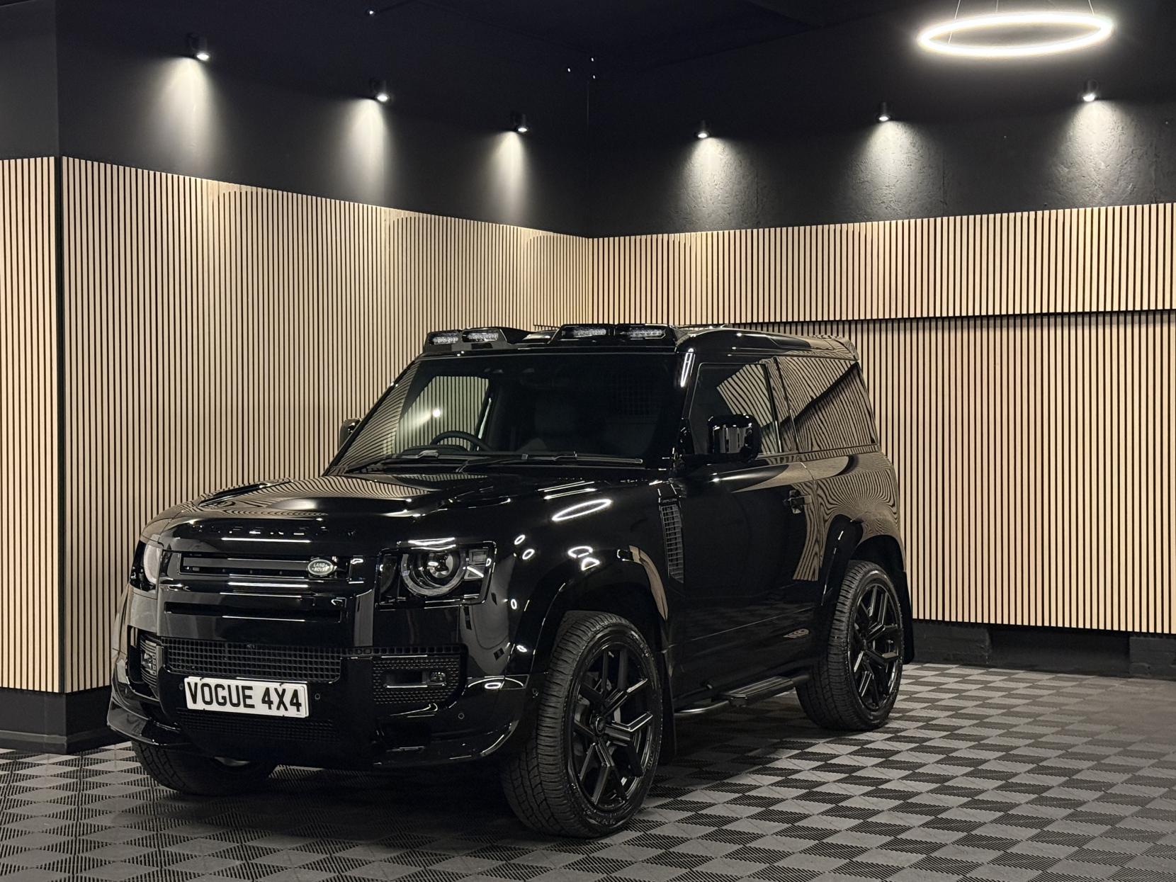 Land Rover Defender 90 3.0 D350 MHEV X-Dynamic HSE Hard Top SUV 3dr Diesel Auto 4WD SWB Euro 6 (s/s) (350 ps)