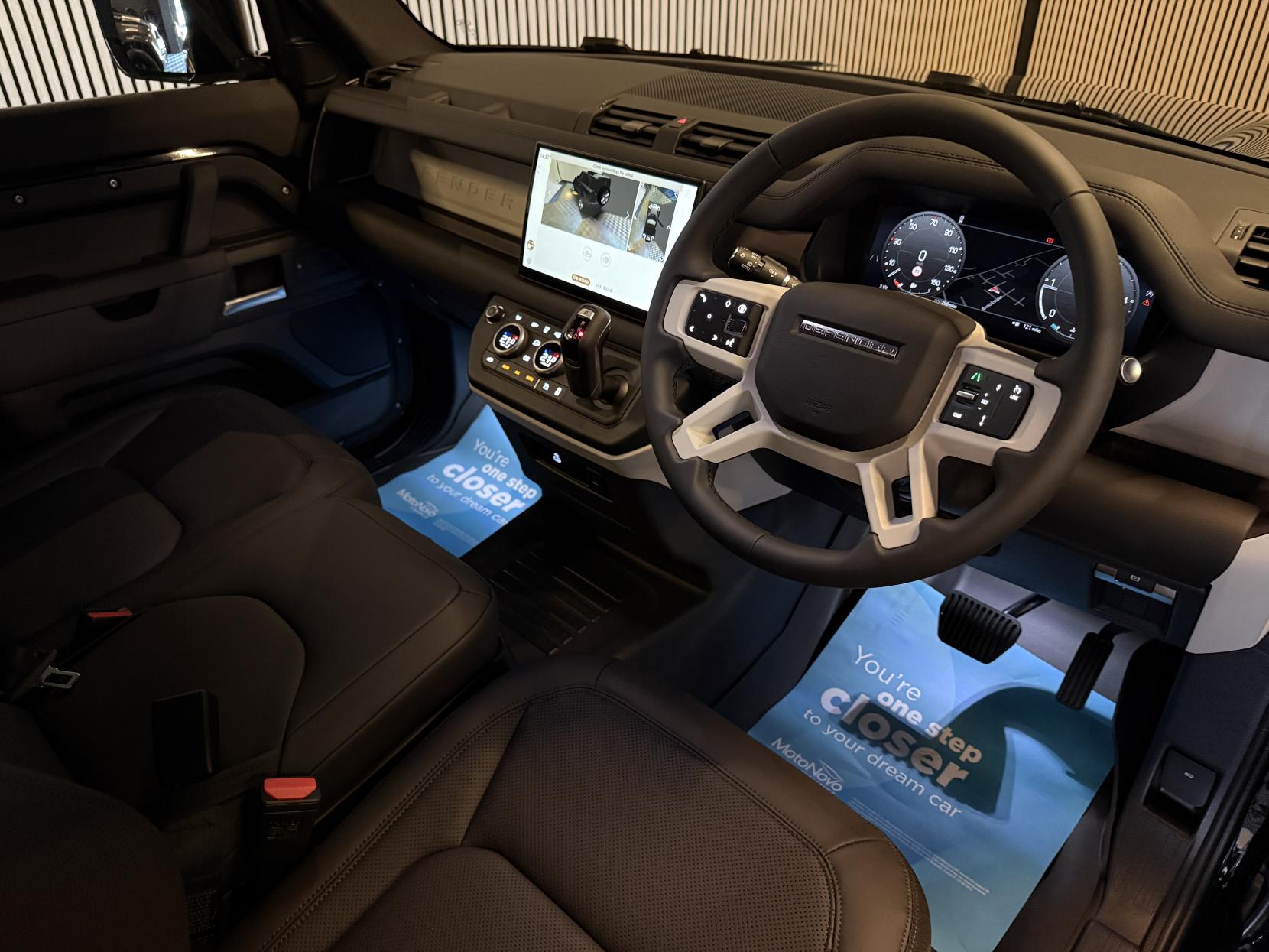 Land Rover Defender 90 3.0 D250 MHEV S Hard Top SUV 3dr Diesel Auto 4WD SWB Euro 6 (s/s) (249 ps)