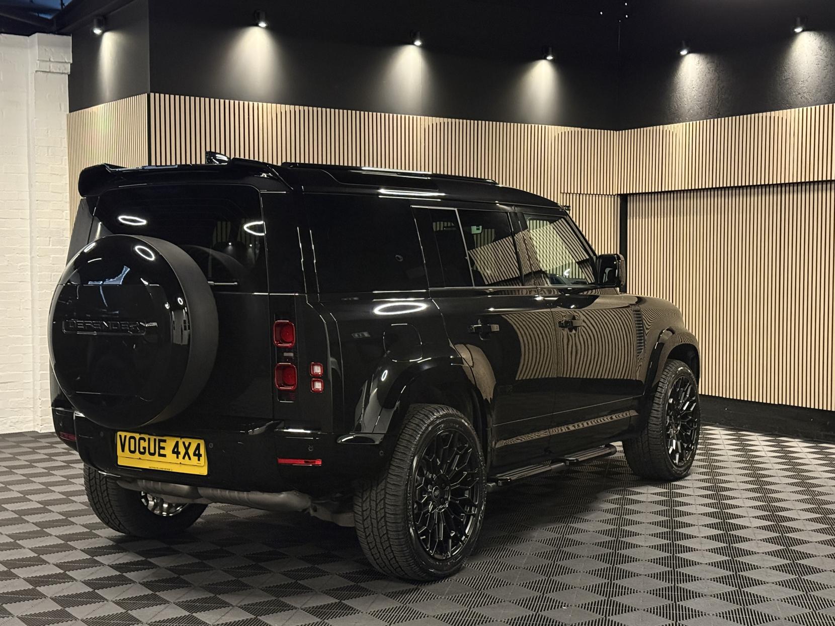 Land Rover Defender 110 3.0 D250 MHEV HSE Hard Top SUV 5dr Diesel Auto 4WD MWB Euro 6 (s/s) (250 ps)