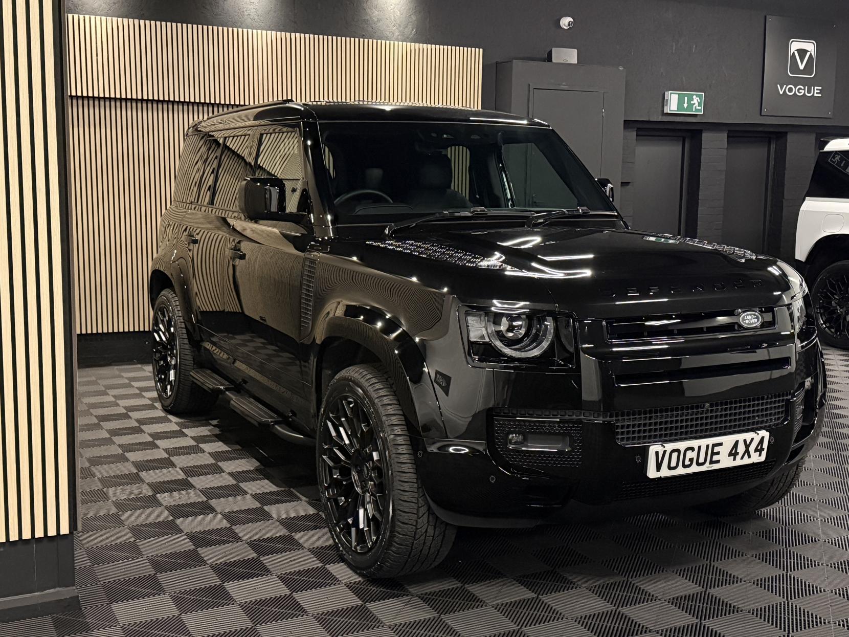 Land Rover Defender 110 3.0 D250 MHEV HSE Hard Top SUV 5dr Diesel Auto 4WD MWB Euro 6 (s/s) (250 ps)