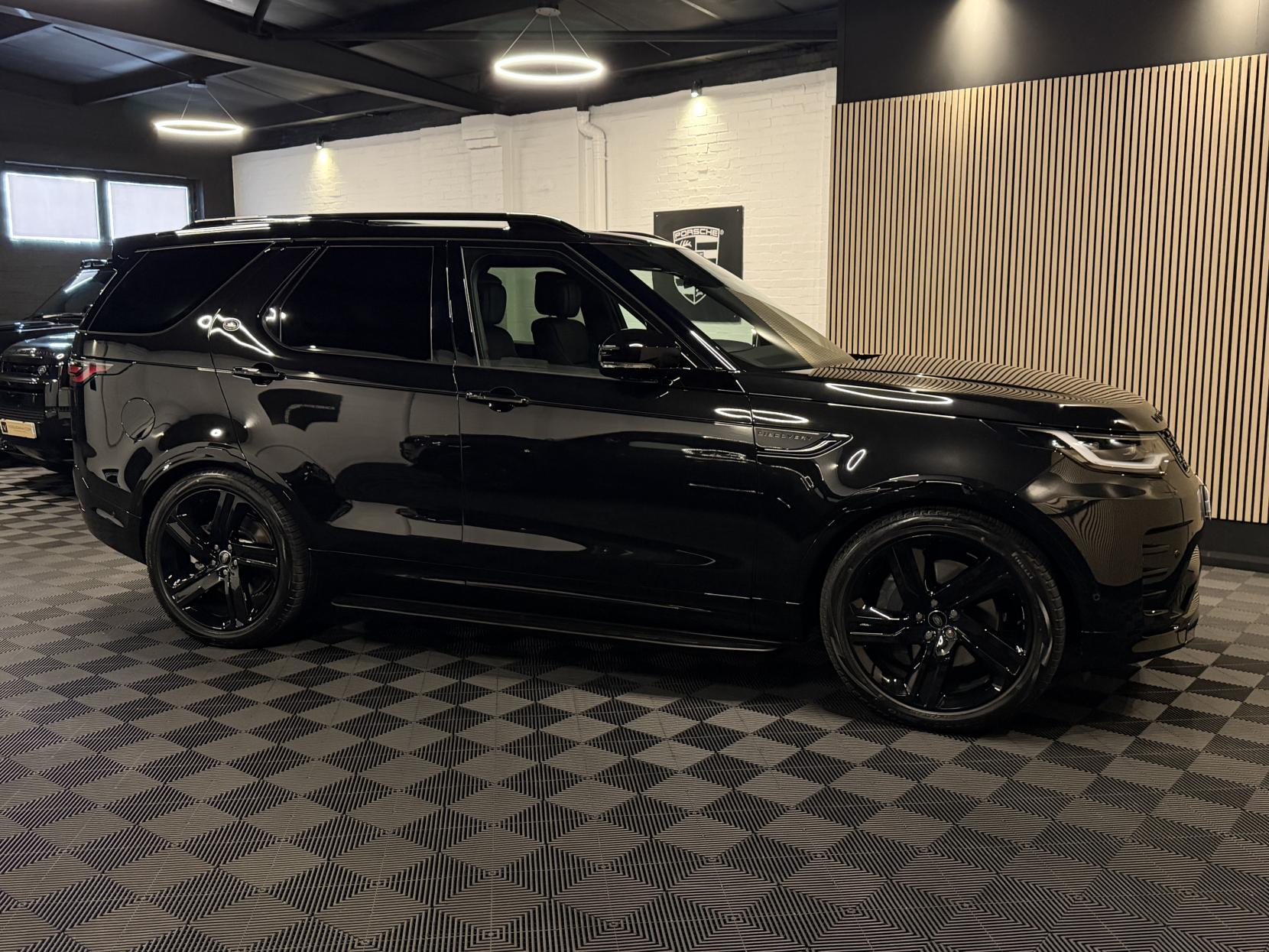 Land Rover Discovery 3.0 D350 MHEV Dynamic HSE SUV 5dr Diesel Auto 4WD Euro 6 (s/s) (350 ps)