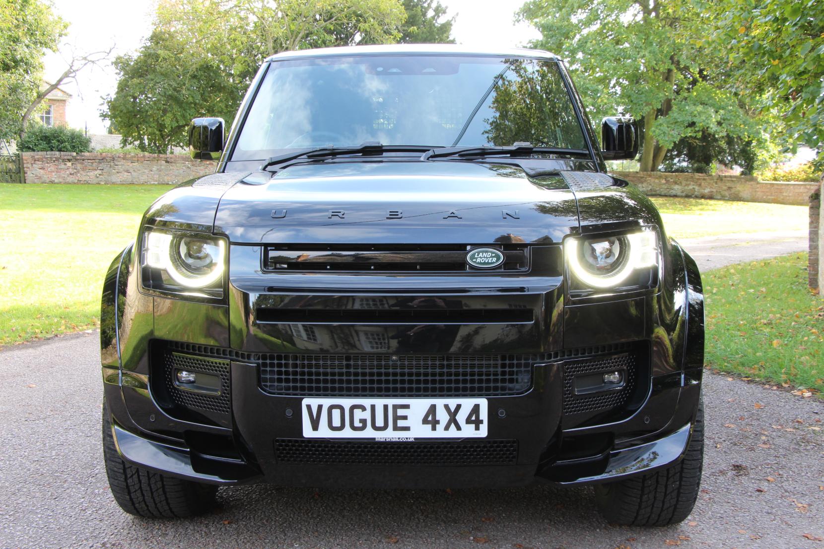 Land Rover Defender 90 3.0 D250 MHEV X-Dynamic HSE Hard Top SUV 3dr Diesel Auto 4WD SWB Euro 6 (s/s) (250 ps)