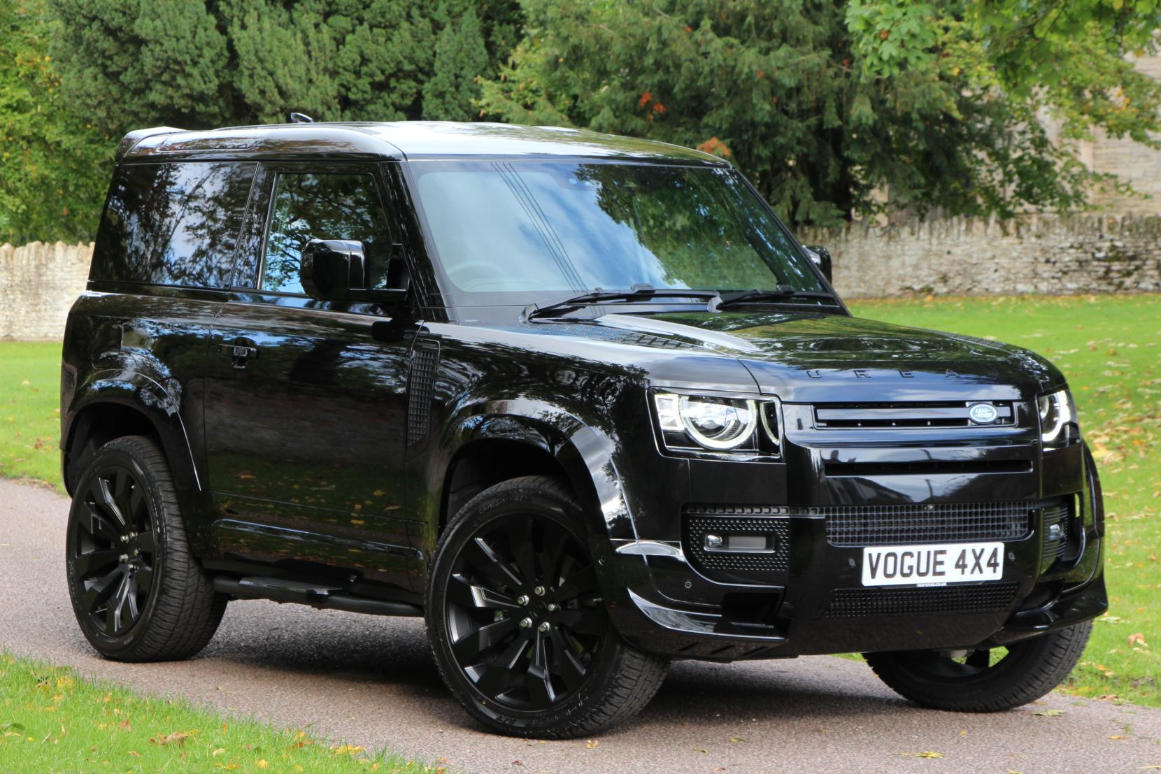 Land Rover Defender 90 3.0 D250 MHEV X-Dynamic HSE Hard Top SUV 3dr Diesel Auto 4WD SWB Euro 6 (s/s) (250 ps)