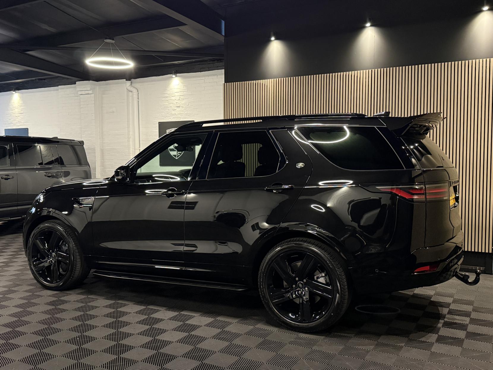 Land Rover Discovery 3.0 D350 MHEV Dynamic HSE SUV 5dr Diesel Auto 4WD Euro 6 (s/s) (350 ps)