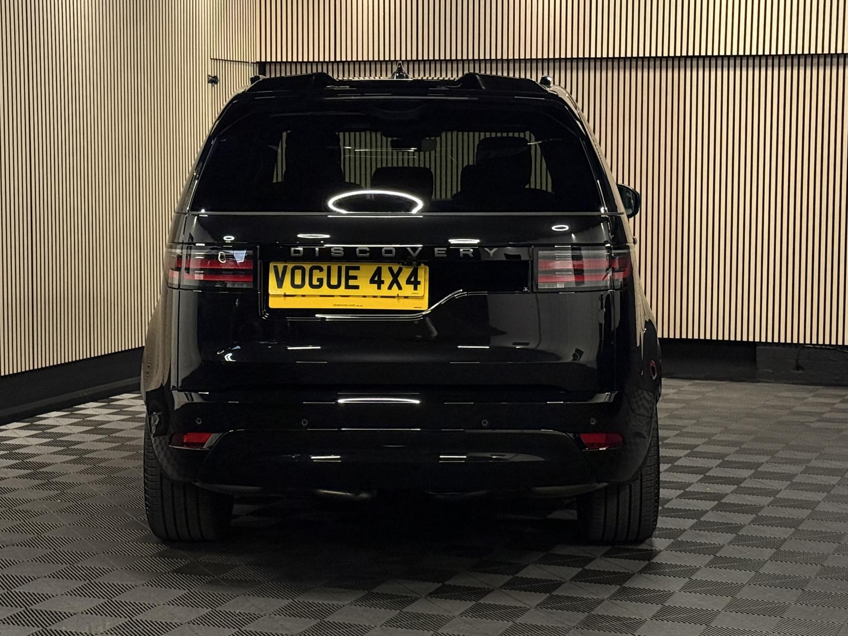 Land Rover Discovery 3.0 D350 MHEV Dynamic HSE SUV 5dr Diesel Auto 4WD Euro 6 (s/s) (350 ps)