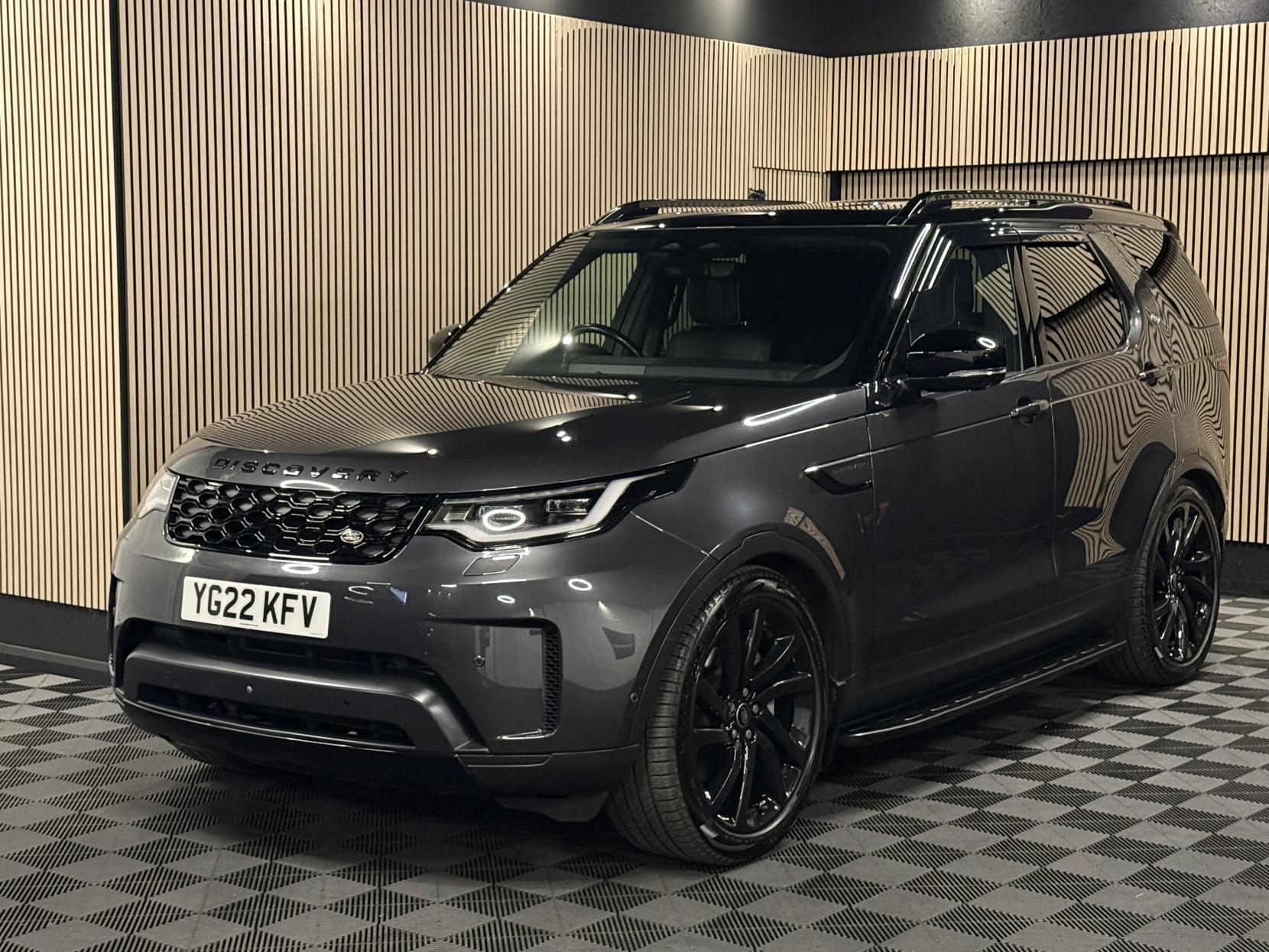 Land Rover Discovery 3.0 D300 MHEV HSE SUV 5dr Diesel Auto 4WD Euro 6 (s/s) (300 ps)