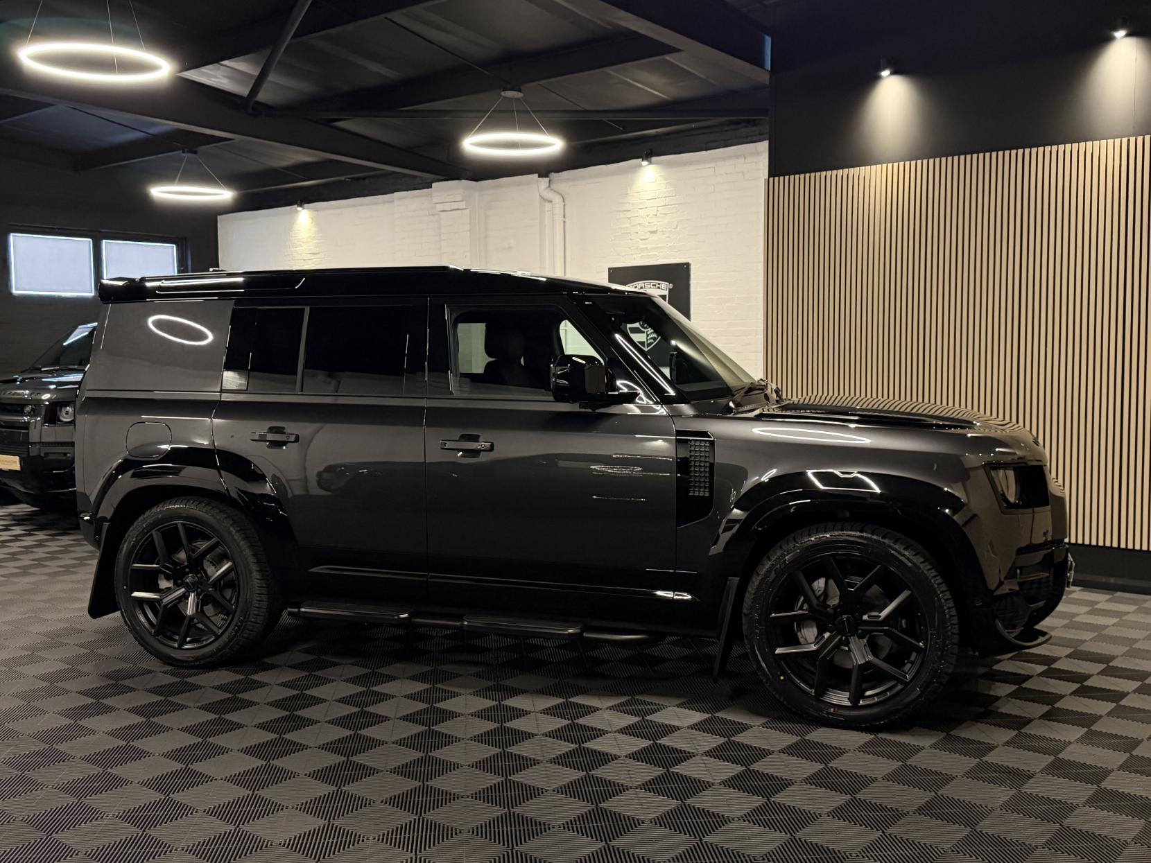 Land Rover Defender 110 3.0 D350 MHEV X-Dynamic HSE Hard Top SUV 5dr Diesel Auto 4WD MWB Euro 6 (s/s) (350 ps)