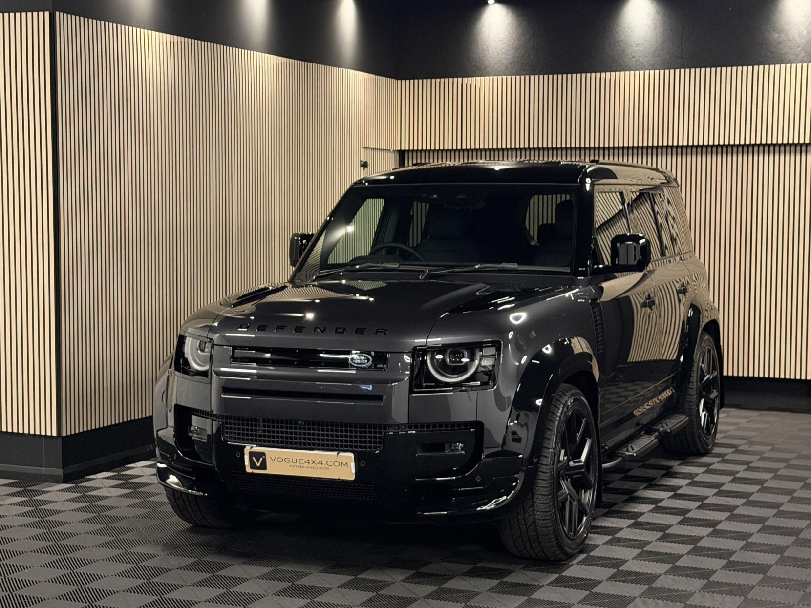 Land Rover Defender 110 3.0 D350 MHEV X-Dynamic HSE Hard Top SUV 5dr Diesel Auto 4WD MWB Euro 6 (s/s) (350 ps)