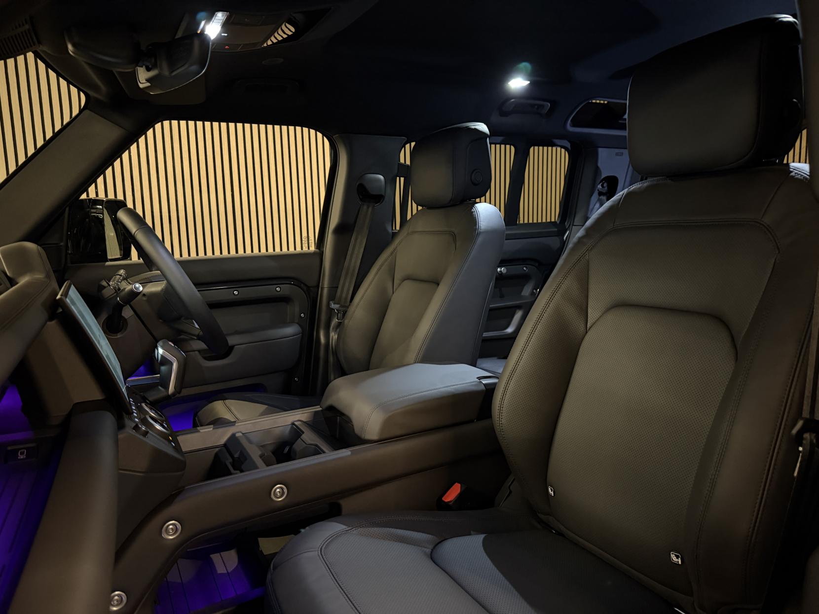 Land Rover Defender 110 3.0 D350 MHEV X-Dynamic HSE Hard Top SUV 5dr Diesel Auto 4WD MWB Euro 6 (s/s) (350 ps)