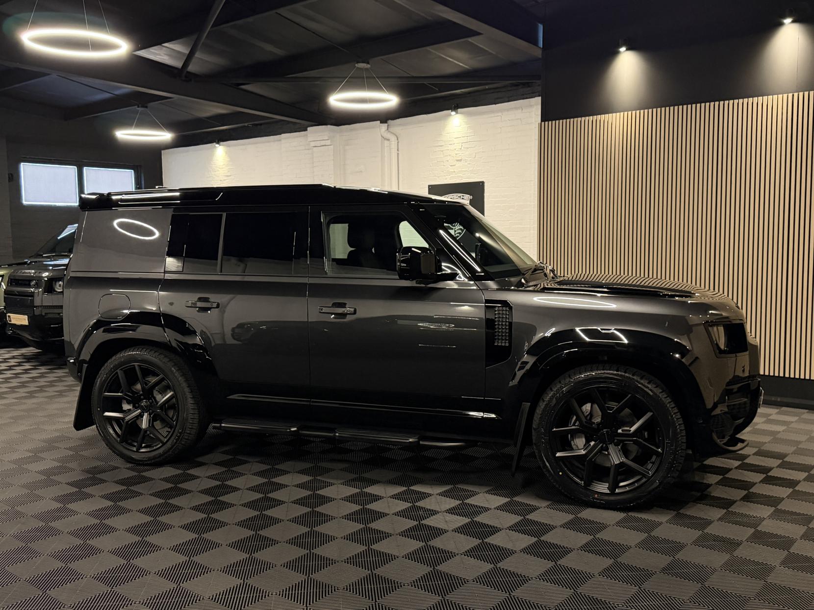 Land Rover Defender 110 3.0 D350 MHEV X-Dynamic HSE Hard Top SUV 5dr Diesel Auto 4WD MWB Euro 6 (s/s) (350 ps)