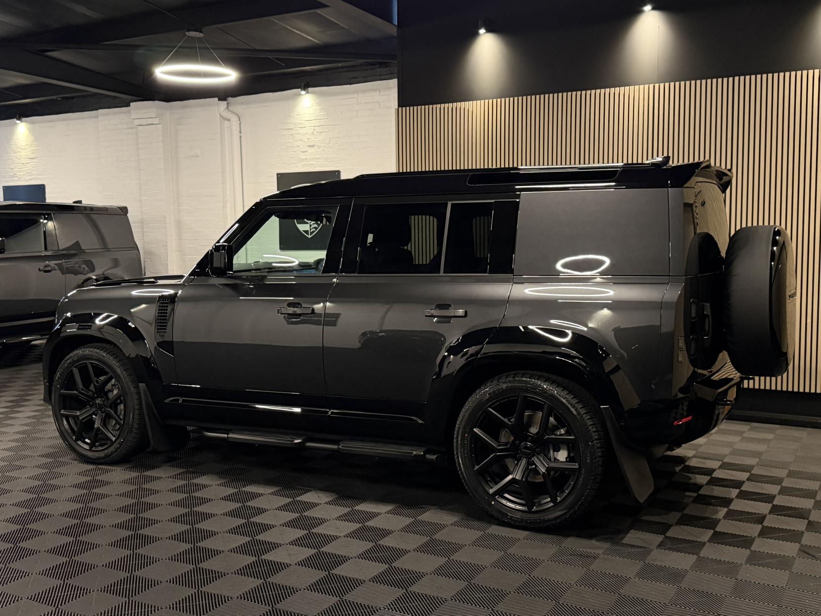 Land Rover Defender 110 3.0 D350 MHEV X-Dynamic HSE Hard Top SUV 5dr Diesel Auto 4WD MWB Euro 6 (s/s) (350 ps)