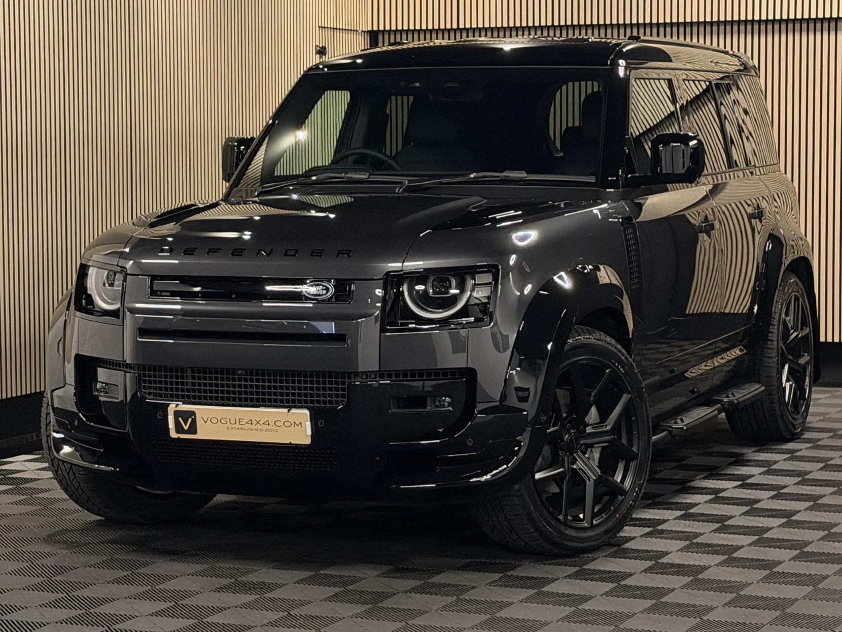 Land Rover Defender 110 3.0 D350 MHEV X-Dynamic HSE Hard Top SUV 5dr Diesel Auto 4WD MWB Euro 6 (s/s) (350 ps)