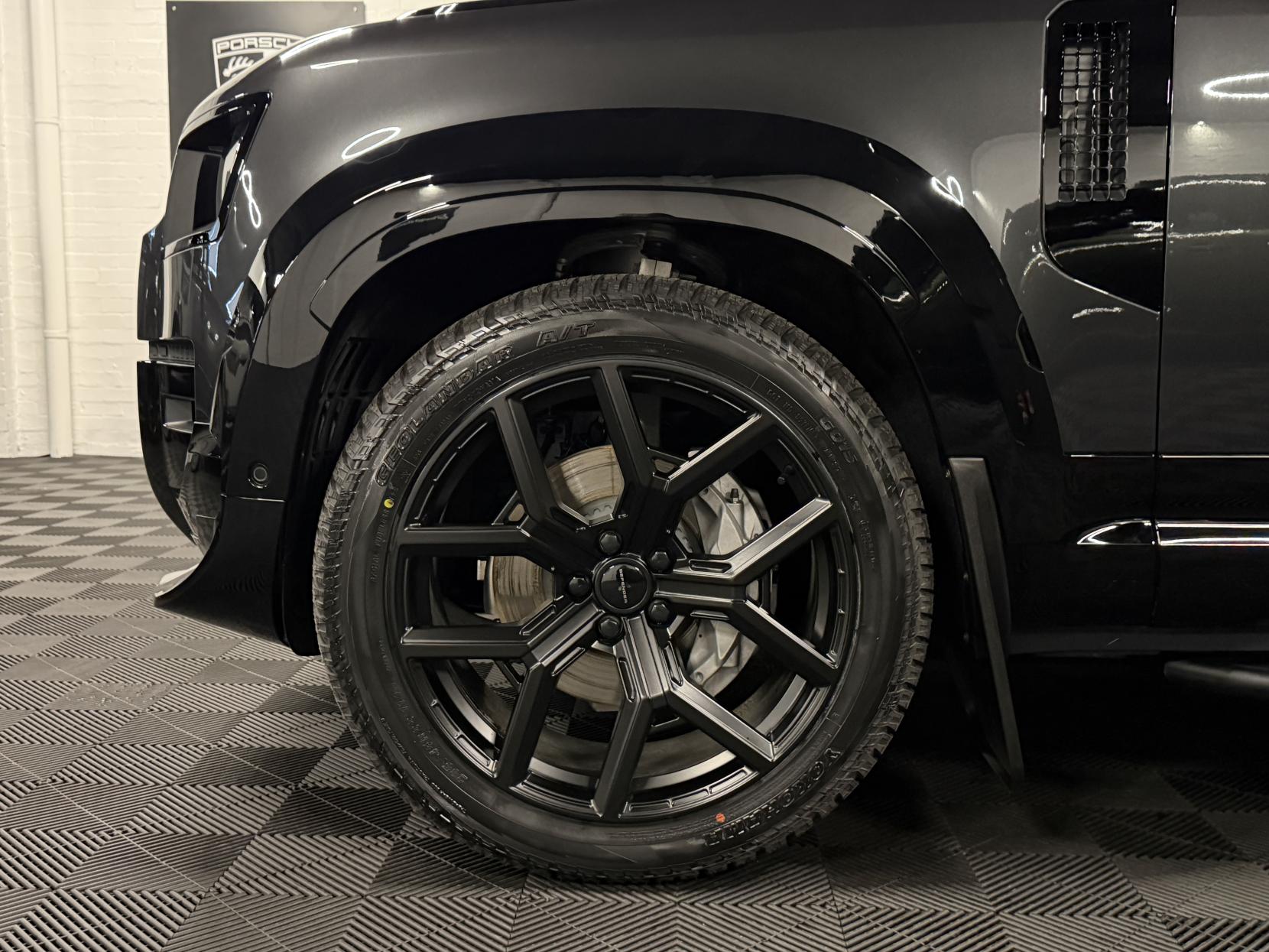 Land Rover Defender 110 3.0 D350 MHEV X-Dynamic HSE Hard Top SUV 5dr Diesel Auto 4WD MWB Euro 6 (s/s) (350 ps)