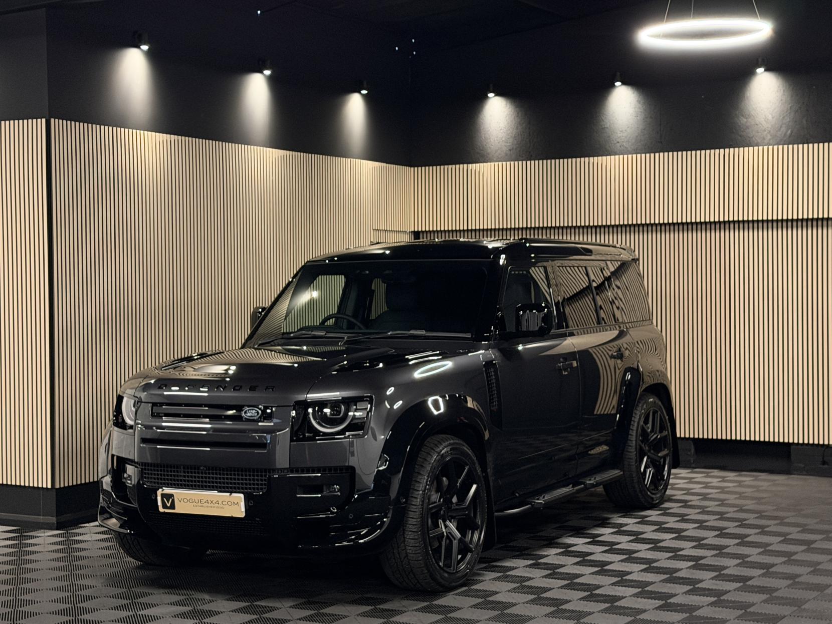 Land Rover Defender 110 3.0 D350 MHEV X-Dynamic HSE Hard Top SUV 5dr Diesel Auto 4WD MWB Euro 6 (s/s) (350 ps)