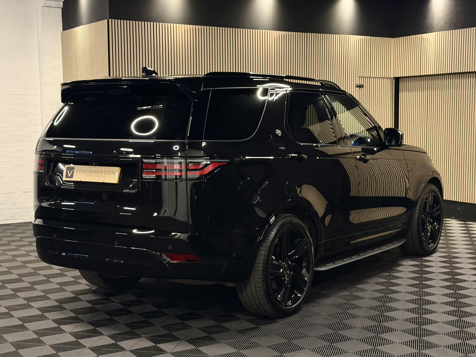 Land Rover Discovery 3.0 D350 MHEV Dynamic HSE SUV 5dr Diesel Auto 4WD Euro 6 (s/s) (350 ps)