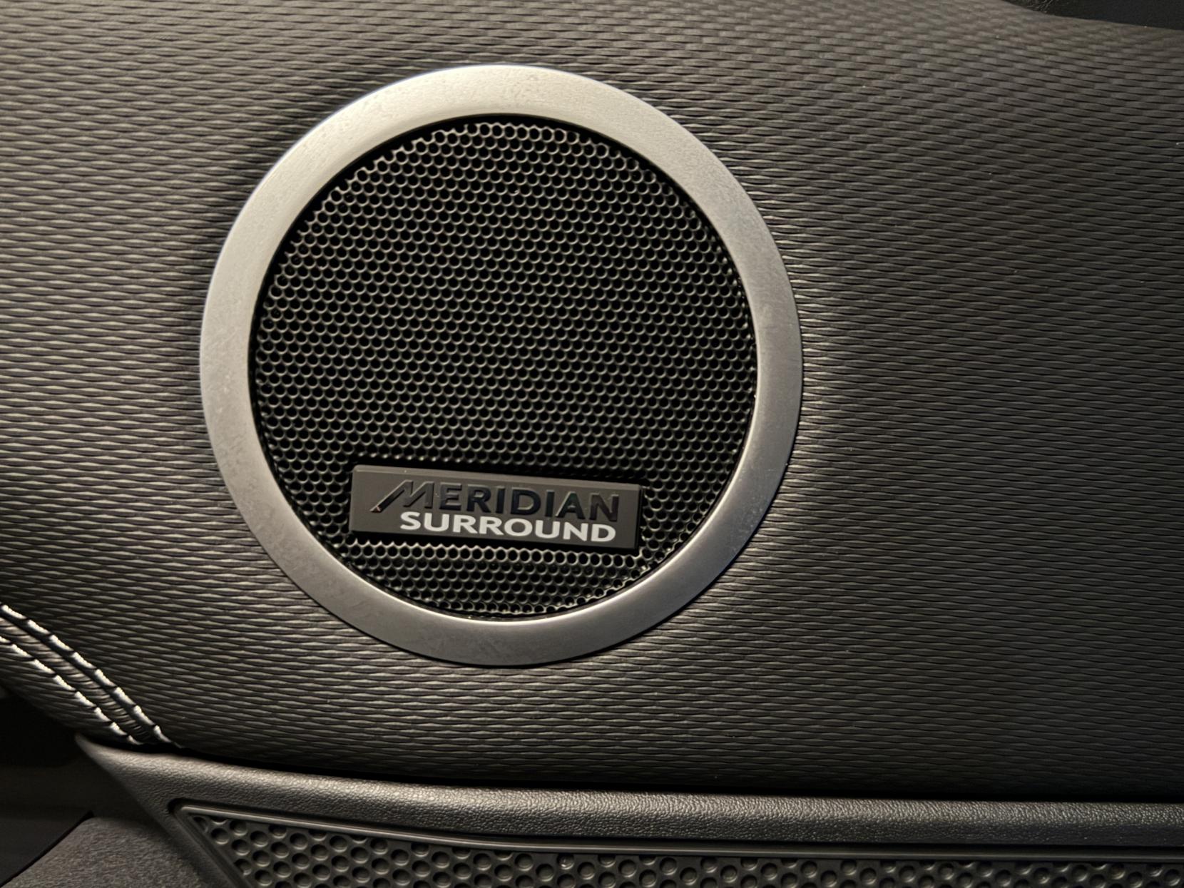 Land Rover Discovery 3.0 D350 MHEV Dynamic HSE SUV 5dr Diesel Auto 4WD Euro 6 (s/s) (350 ps)