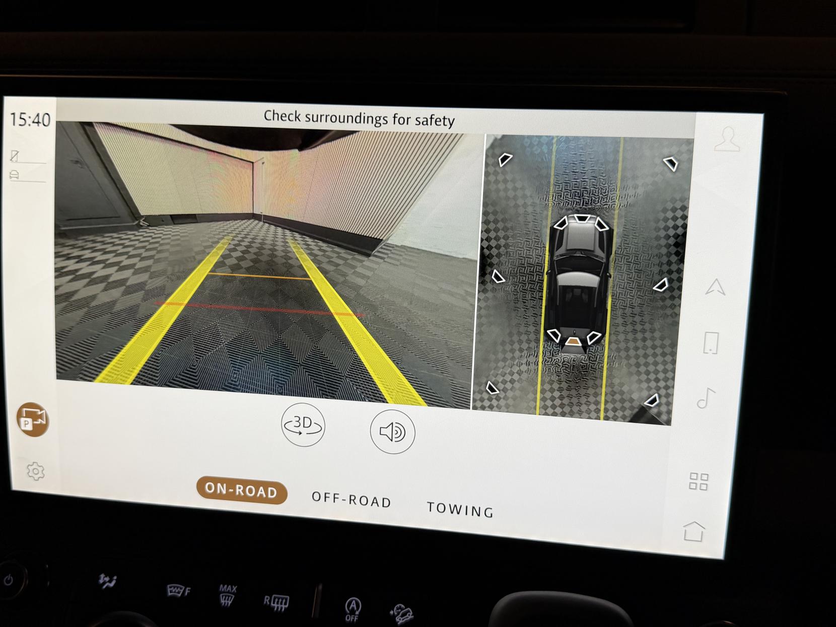 Land Rover Defender 90 3.0 D250 MHEV X-Dynamic SE Hard Top SUV 3dr Diesel Auto 4WD SWB Euro 6 (s/s) (249 ps)