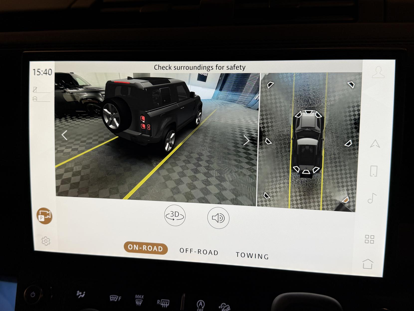 Land Rover Defender 90 3.0 D250 MHEV X-Dynamic SE Hard Top SUV 3dr Diesel Auto 4WD SWB Euro 6 (s/s) (249 ps)