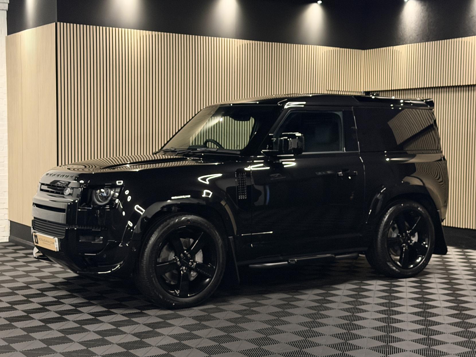 Land Rover Defender 90 3.0 D350 MHEV X-Dynamic HSE Hard Top SUV 3dr Diesel Auto 4WD SWB Euro 6 (s/s) (350 ps)