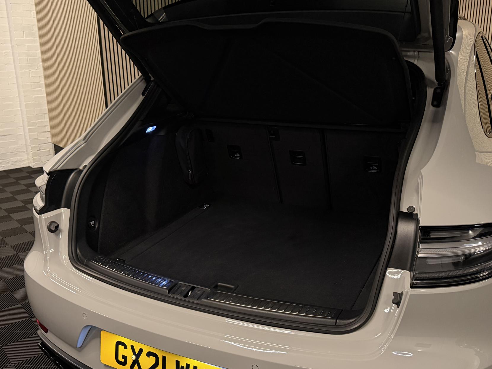 Porsche Macan 2.9T V6 GTS SUV 5dr Petrol PDK 4WD Euro 6 (s/s) (380 ps)