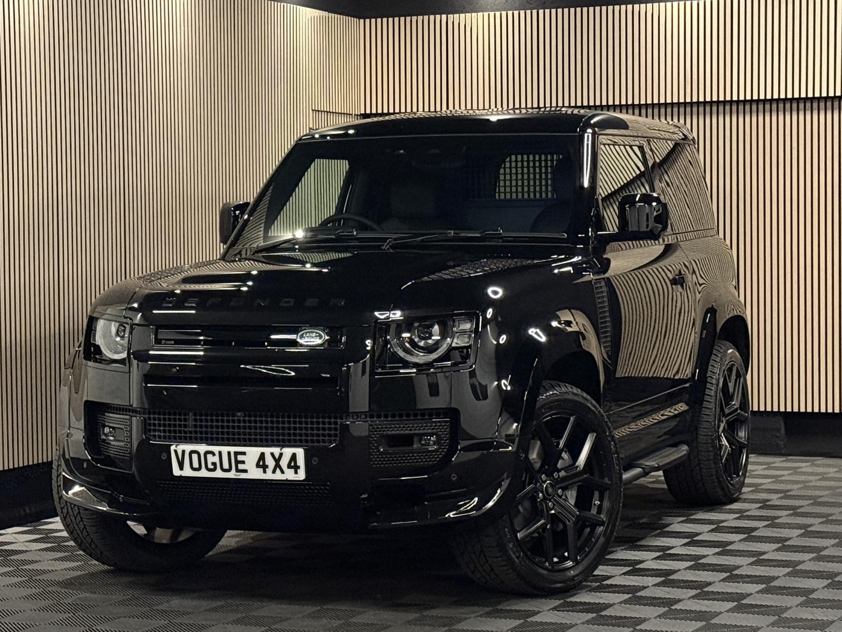 Land Rover Defender 90 3.0 D350 MHEV X-Dynamic HSE Hard Top SUV 3dr Diesel Auto 4WD SWB Euro 6 (s/s) (350 ps)