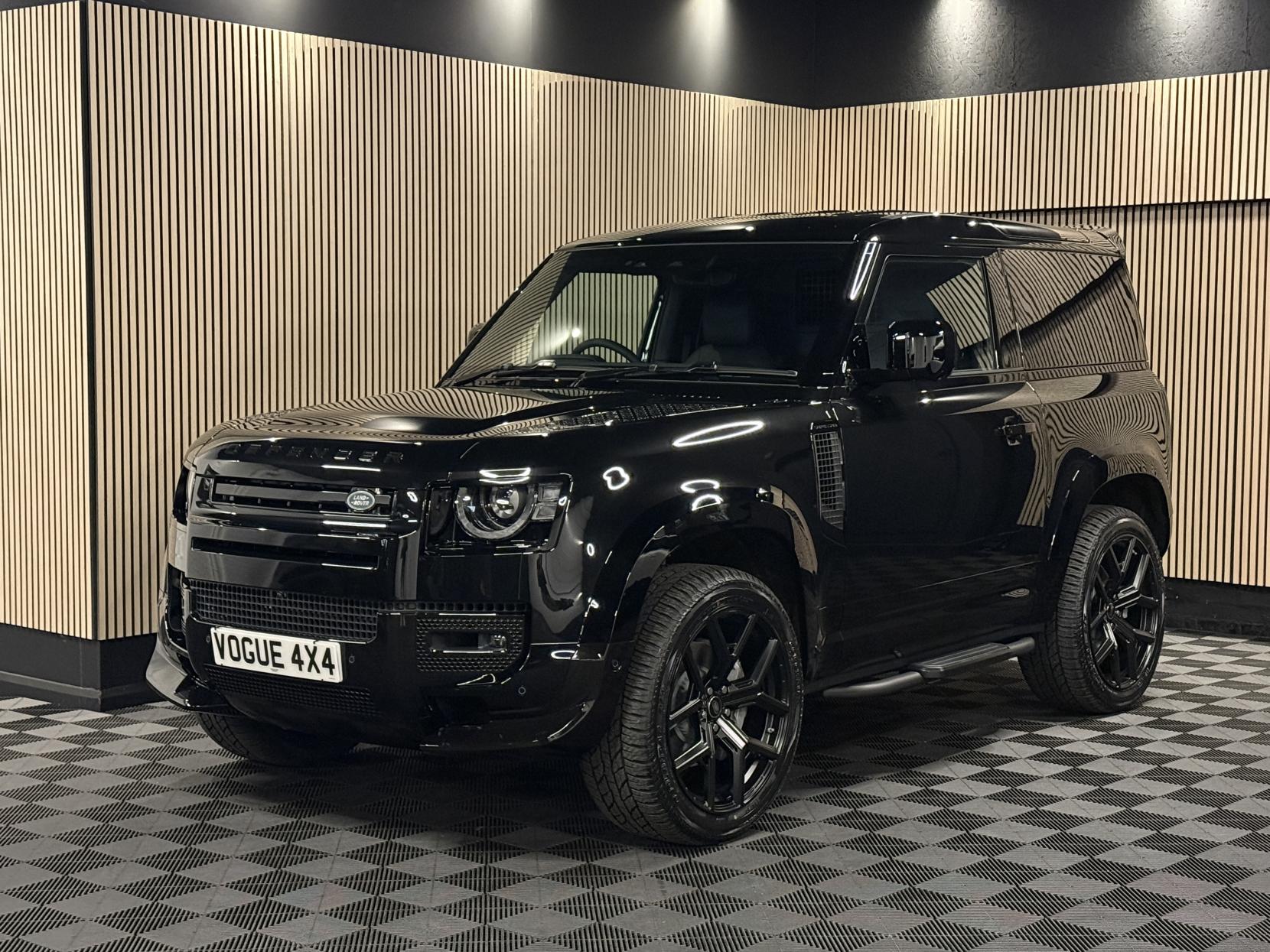 Land Rover Defender 90 3.0 D350 MHEV X-Dynamic HSE Hard Top SUV 3dr Diesel Auto 4WD SWB Euro 6 (s/s) (350 ps)