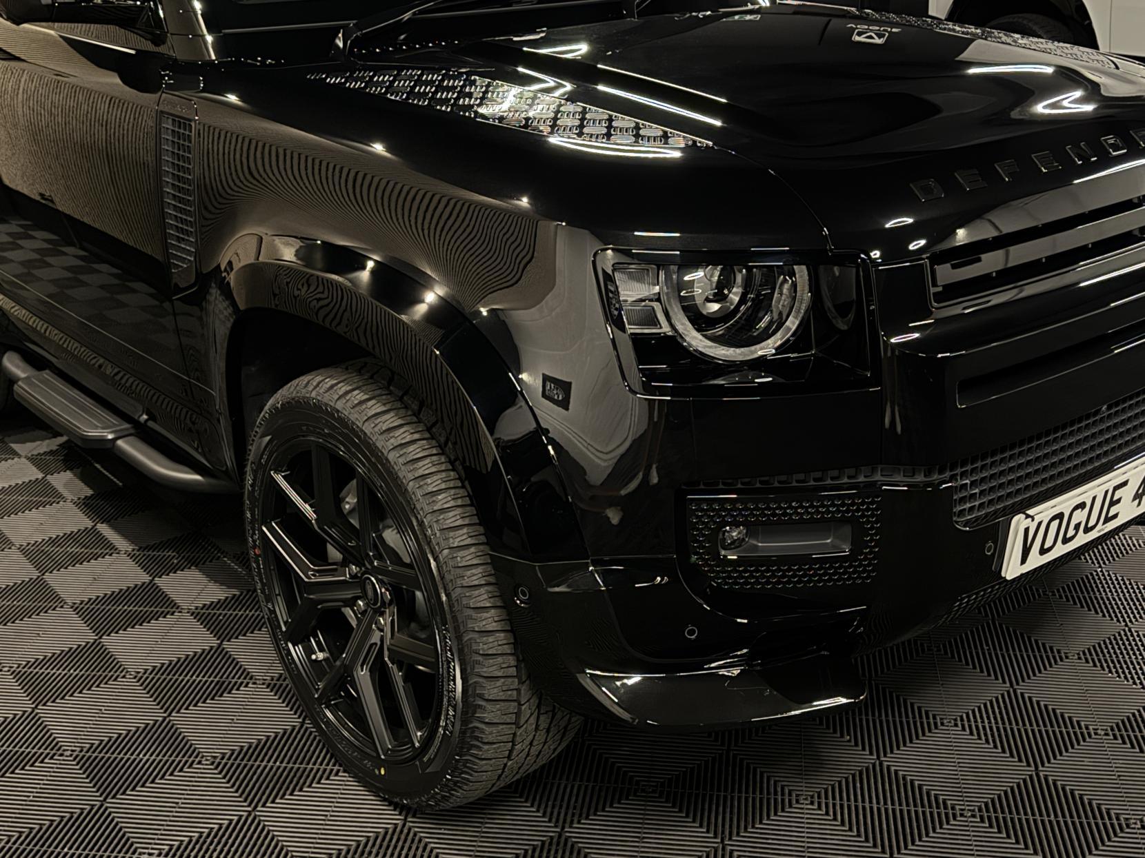 Land Rover Defender 90 3.0 D350 MHEV X-Dynamic HSE Hard Top SUV 3dr Diesel Auto 4WD SWB Euro 6 (s/s) (350 ps)