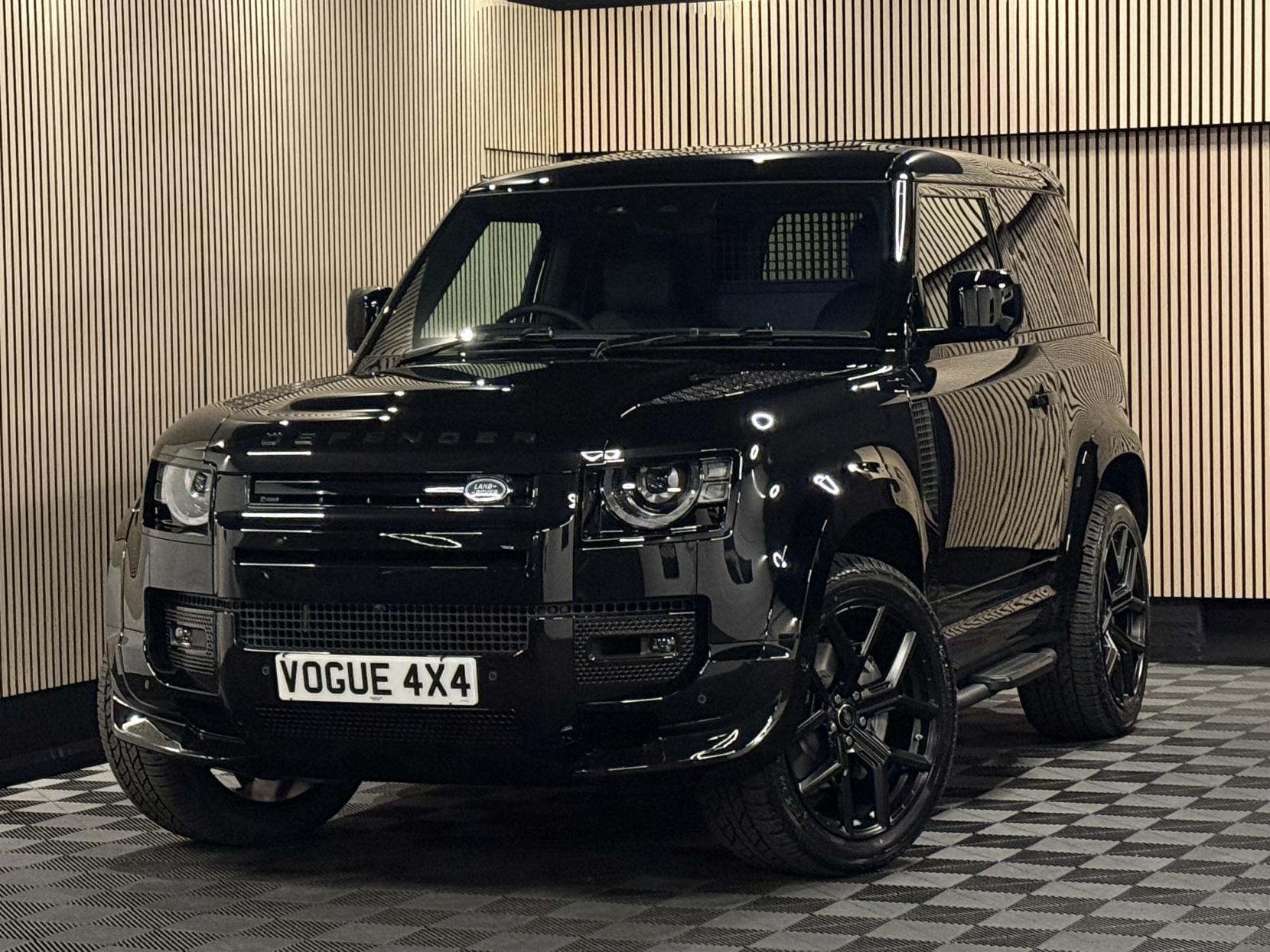 Land Rover Defender 90 3.0 D350 MHEV X-Dynamic HSE Hard Top SUV 3dr Diesel Auto 4WD SWB Euro 6 (s/s) (350 ps)