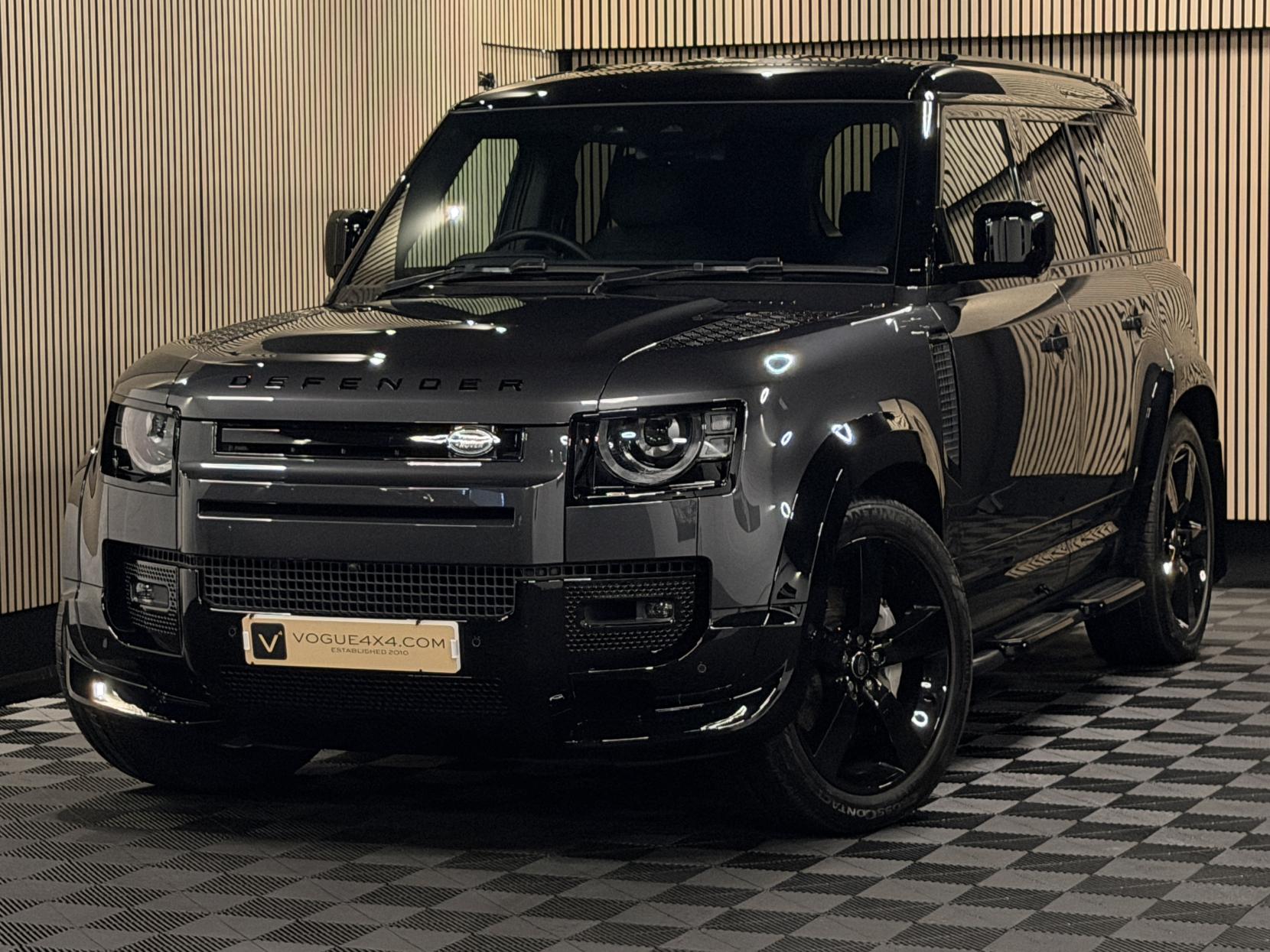 Land Rover Defender 110 3.0 D350 MHEV X-Dynamic HSE Hard Top SUV 5dr Diesel Auto 4WD MWB Euro 6 (s/s) (350 ps)