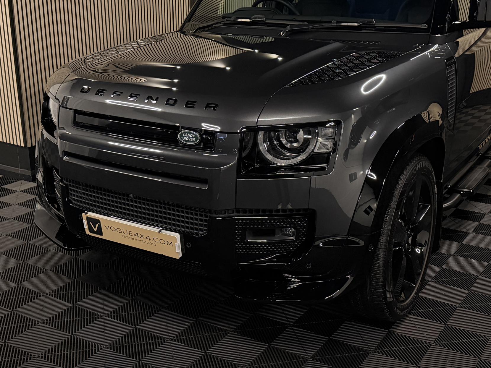 Land Rover Defender 110 3.0 D350 MHEV X-Dynamic HSE Hard Top SUV 5dr Diesel Auto 4WD MWB Euro 6 (s/s) (350 ps)