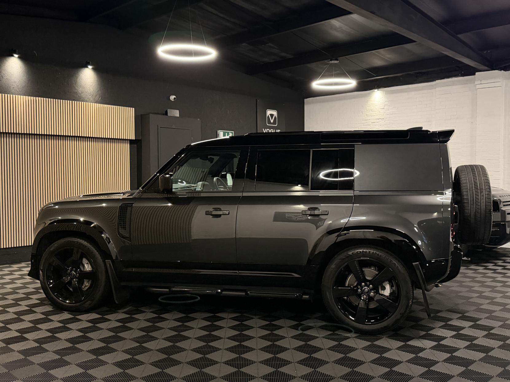 Land Rover Defender 110 3.0 D350 MHEV X-Dynamic HSE Hard Top SUV 5dr Diesel Auto 4WD MWB Euro 6 (s/s) (350 ps)